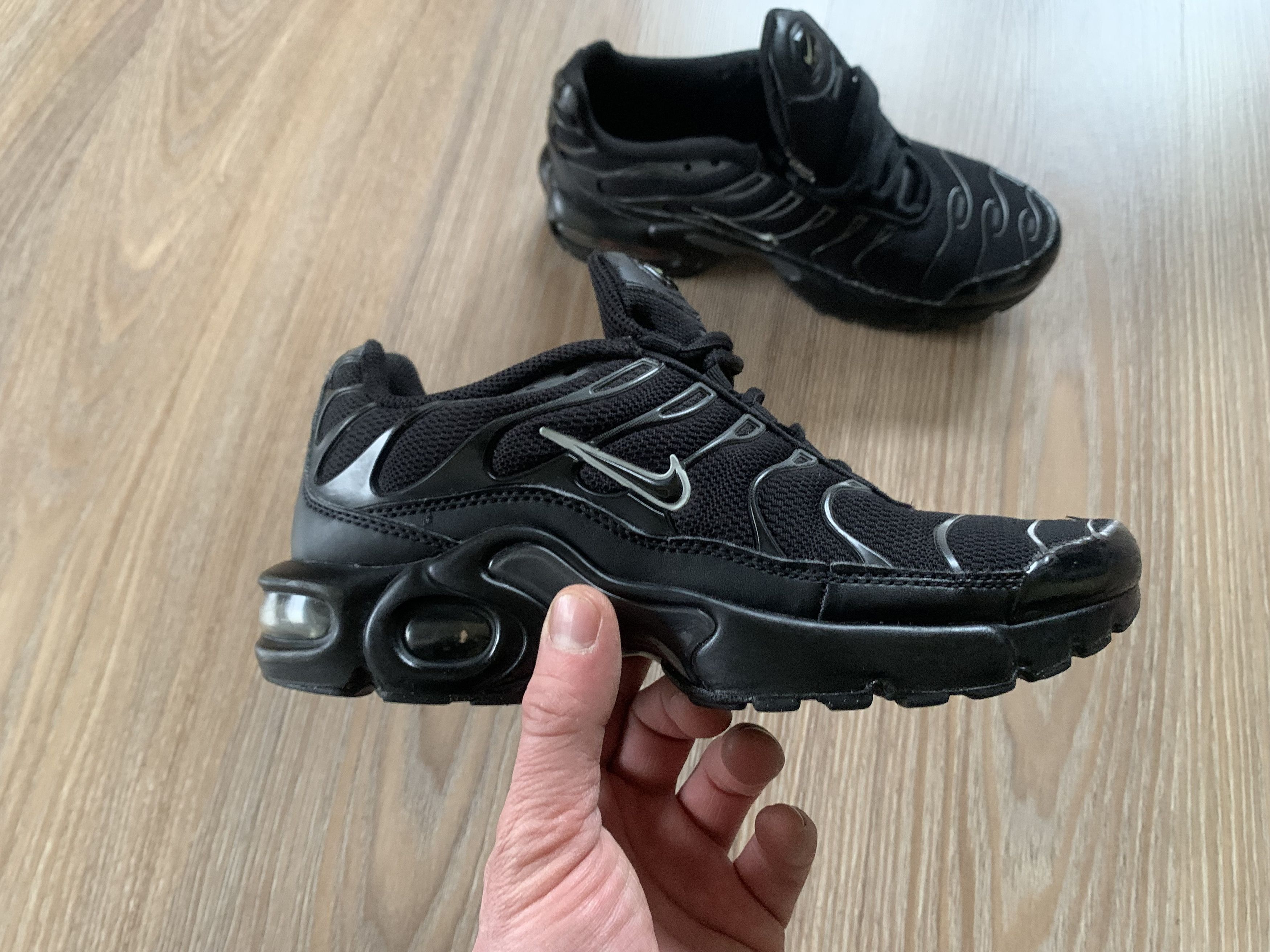 Nike Black Nike Air Max TN Plus Size US 5 / EU 37 - 3 Thumbnail