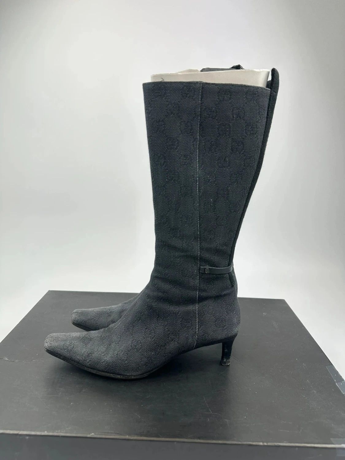 Gucci Gucci Black Monogram Boots Heels talon bout pointu Size US 6.5 / IT 36.5 - 3 Thumbnail