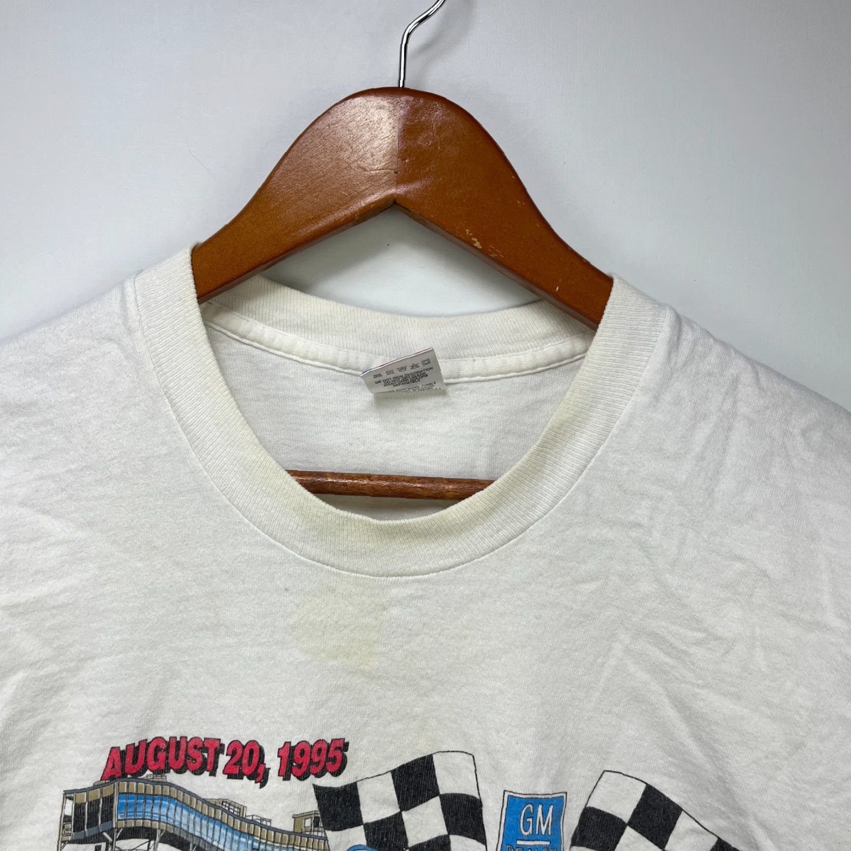 NASCAR VINTAGE NASCAR 90s Michigan Winston Cup T-Shirt 2XL White Men Shirt, 2XL, Vintage, 90s, Mens Size US XXL / EU 58 / 5 - 6 Thumbnail