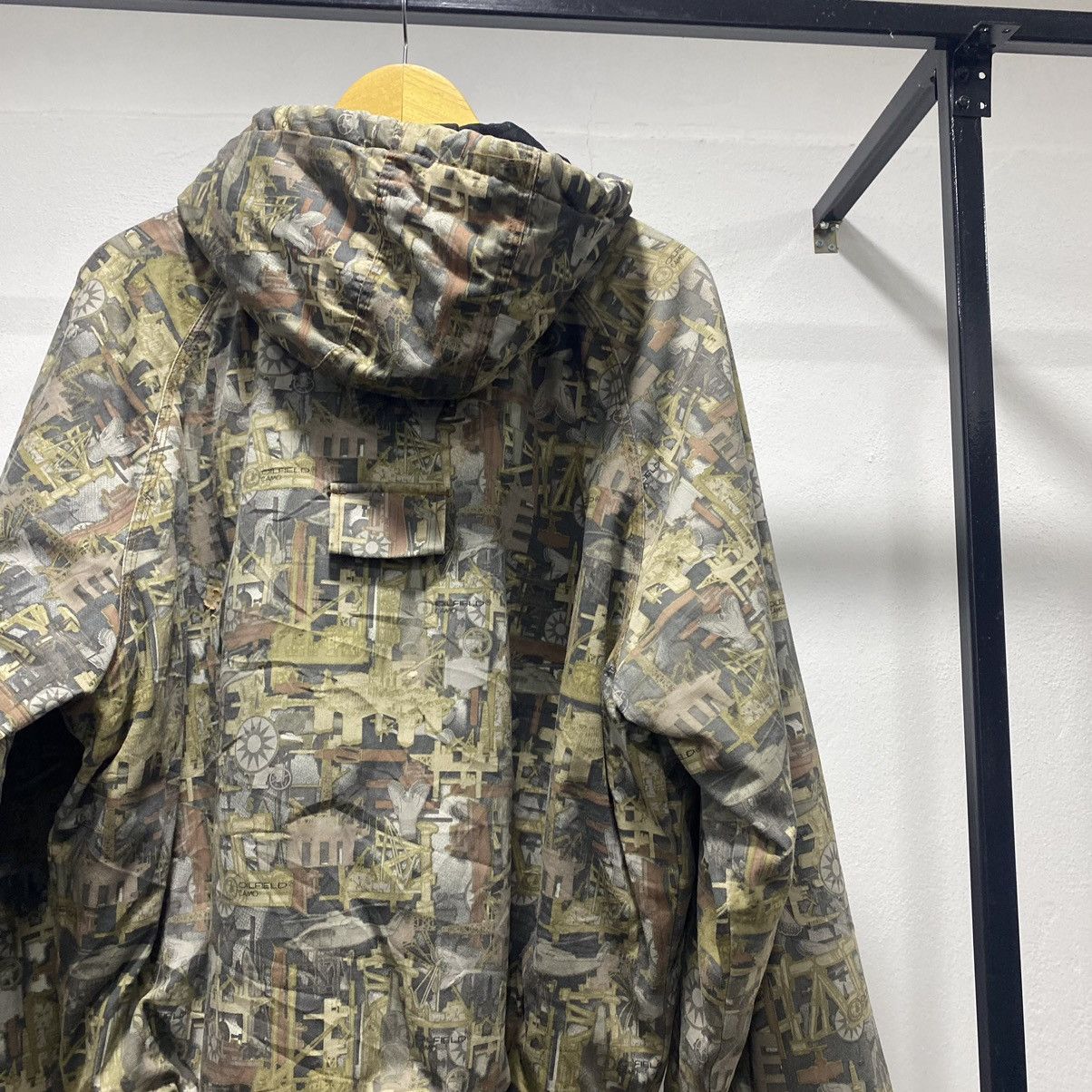 Walls Sick☠️ Walls Oilfield Camo Hunting Jacket Winter Realtree 90s Size US L / EU 52-54 / 3 - 12 Thumbnail