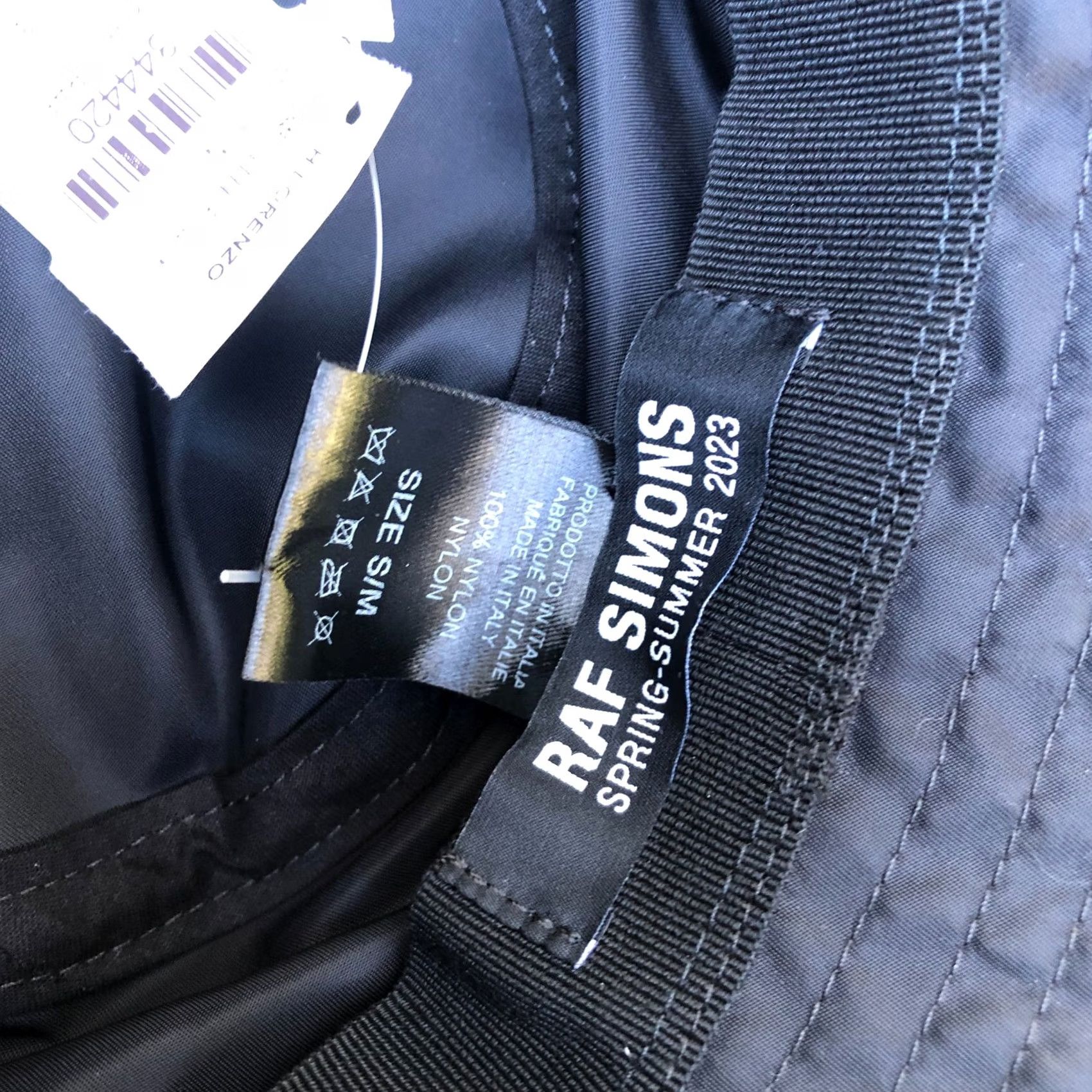 Raf Simons RAF SIMONS Spring-Summer 2023 Nylon Bucket Hat Unisex Black Italy Cap Designer Size ONE SIZE - 4 Thumbnail