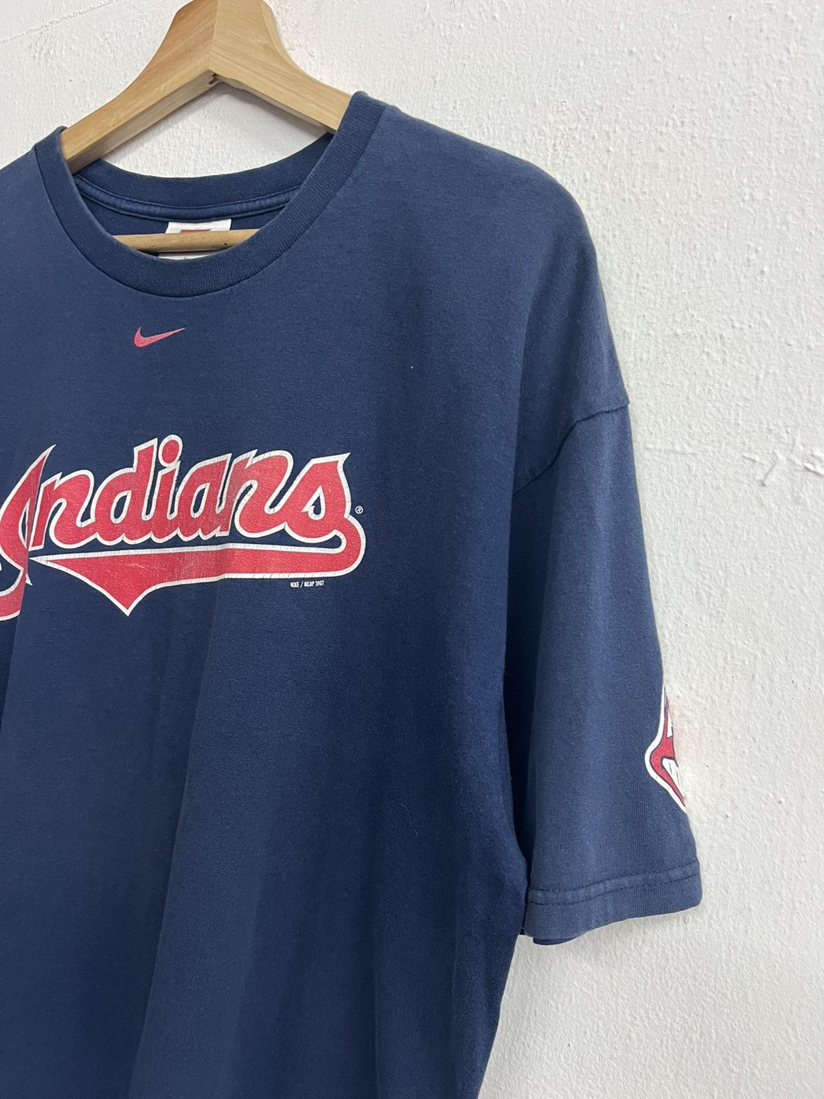 MLB × Nike × Vintage Vintage Rare Y2K Nike Indians MLB Tee Size US L / EU 52-54 / 3 - 4 Thumbnail