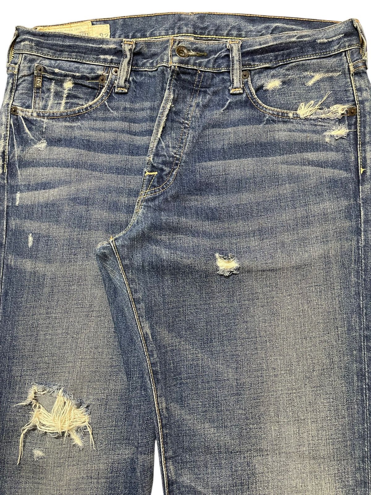 Abercrombie & Fitch Vintage Abercrombie & Fitch Blue Wash Distressed Baggy Jeans Size US 35 - 4 Thumbnail