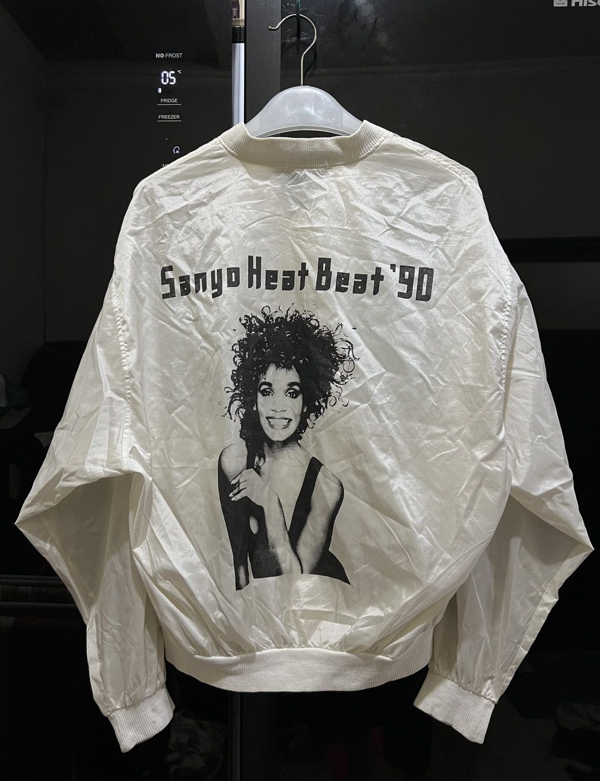 Band Tees Rare 90s Vintage Whitney Houston Sanyo Heat Beat Japan Tour Size US L / EU 52-54 / 3 - 1 Thumbnail