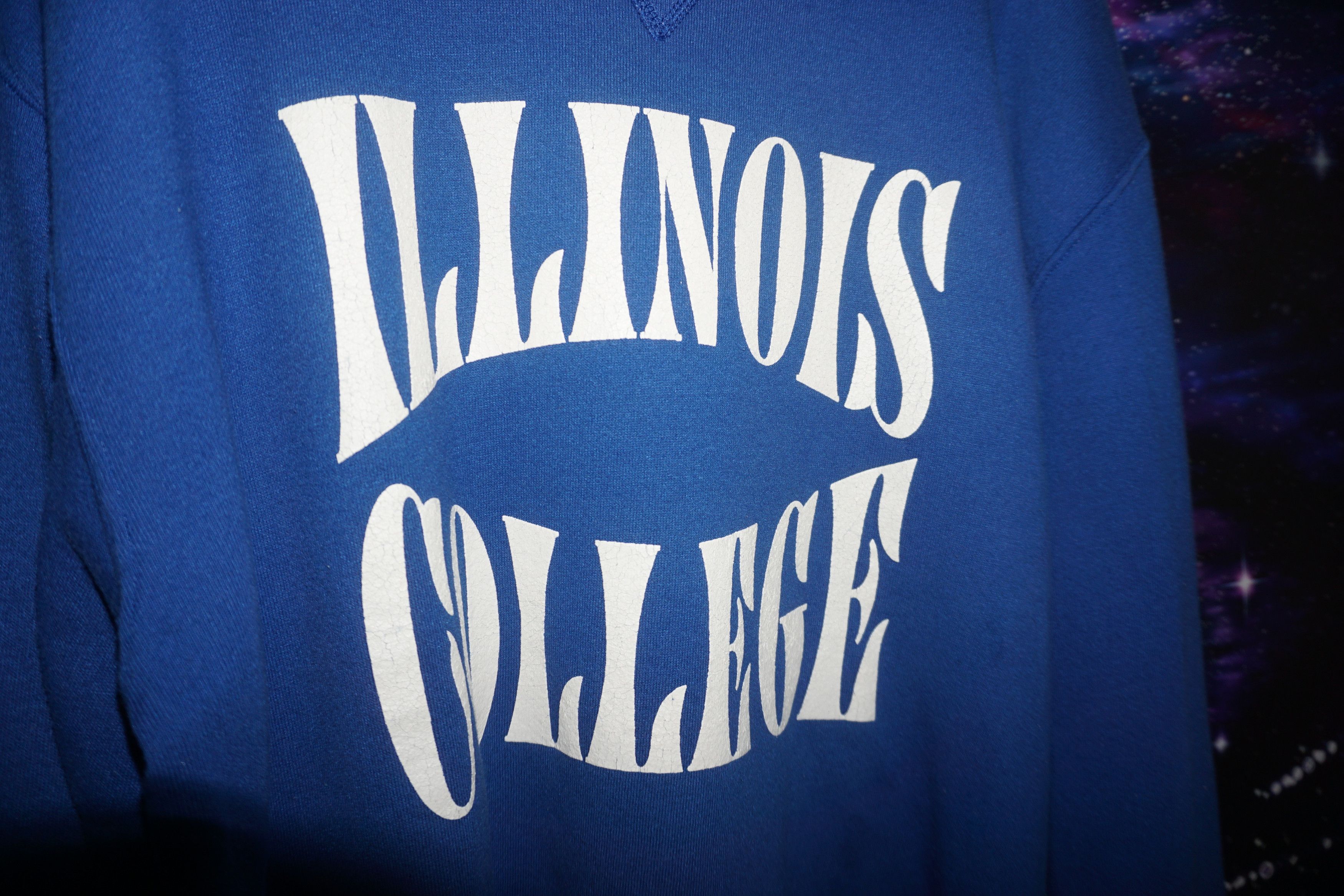 Russell Athletic × Vintage Vintage Russel Athletic Illinois College Crewneck Size US L / EU 52-54 / 3 - 6 Thumbnail
