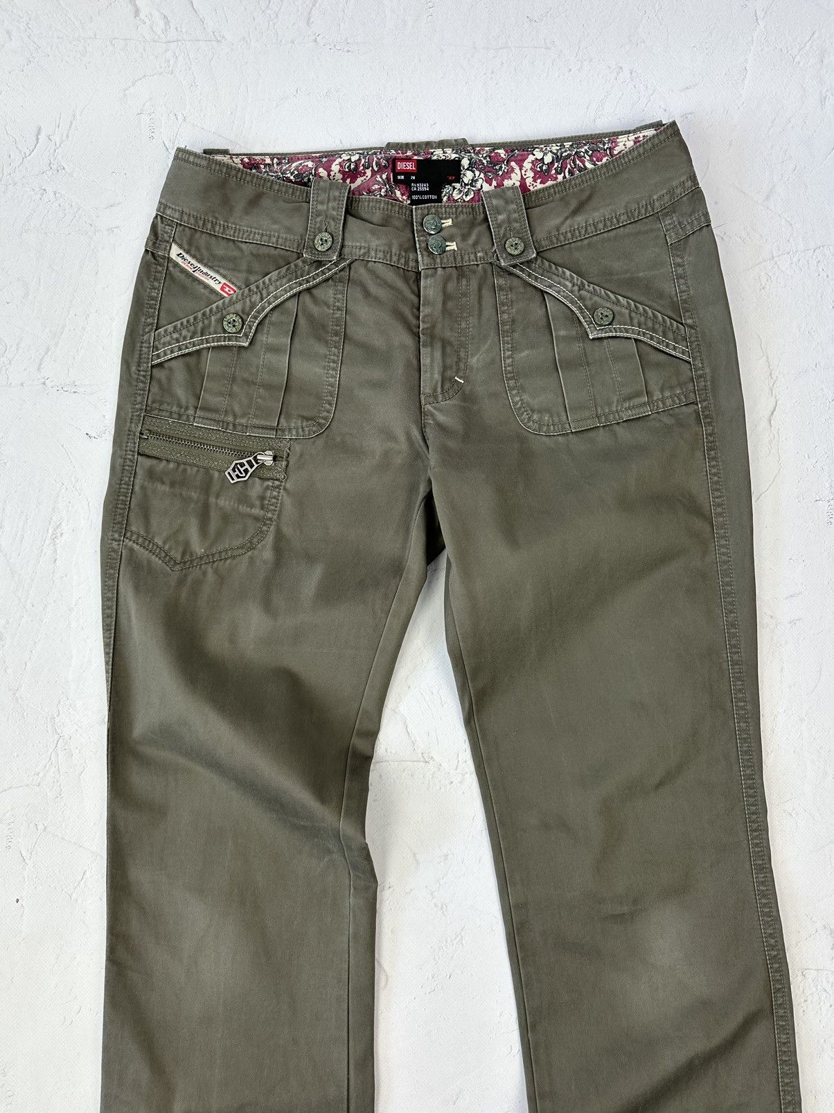 Diesel × Vintage Y2K Vintage Diesel Khaki Cotton Women’s Pants Size 28" / US 6 / IT 42 - 3 Thumbnail