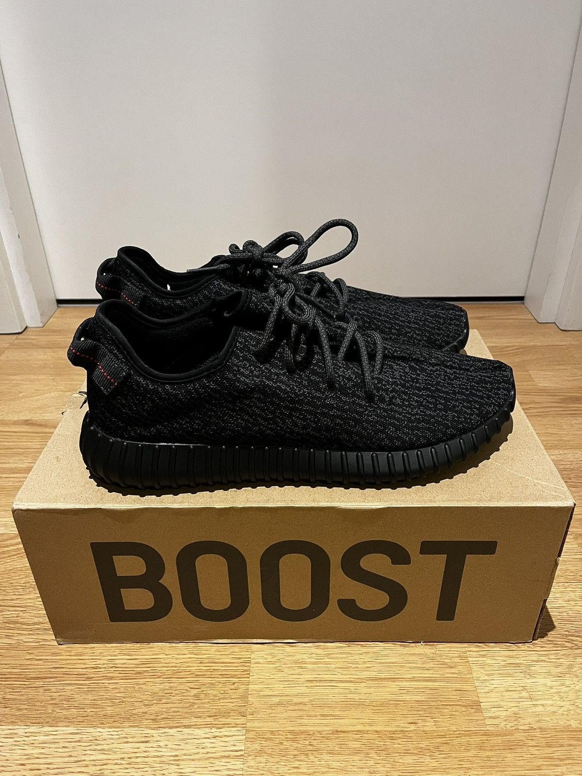 Yeezy Yeezy Pirate Black Size US 14 / EU 47 - 2 Thumbnail