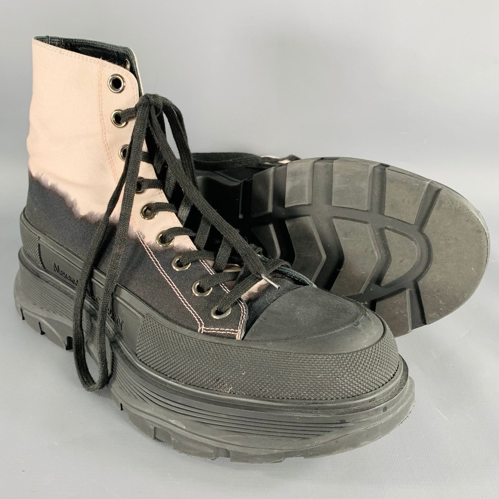 Alexander McQueen Size 9 Black Pink Color Block Mixed Materials Lace-Up Boots Size US 9 / EU 42 - 5 Thumbnail
