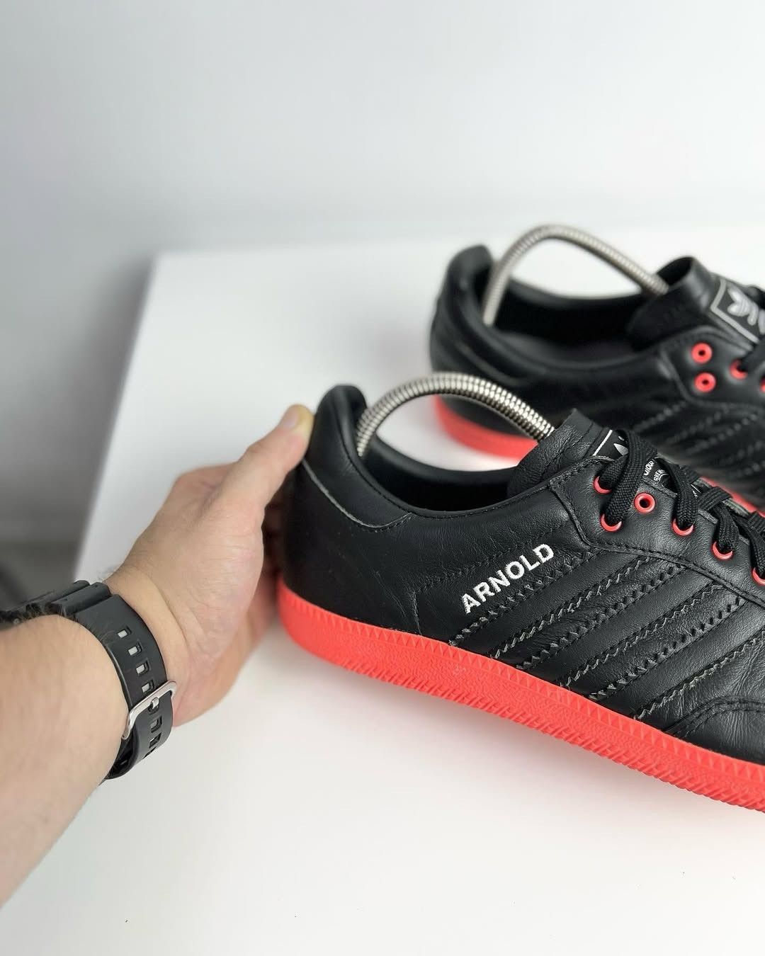 Adidas Adidas MI SAMBA `Arnold` 2014 / Official Custom Size US 11 / EU 44 - 2 Thumbnail