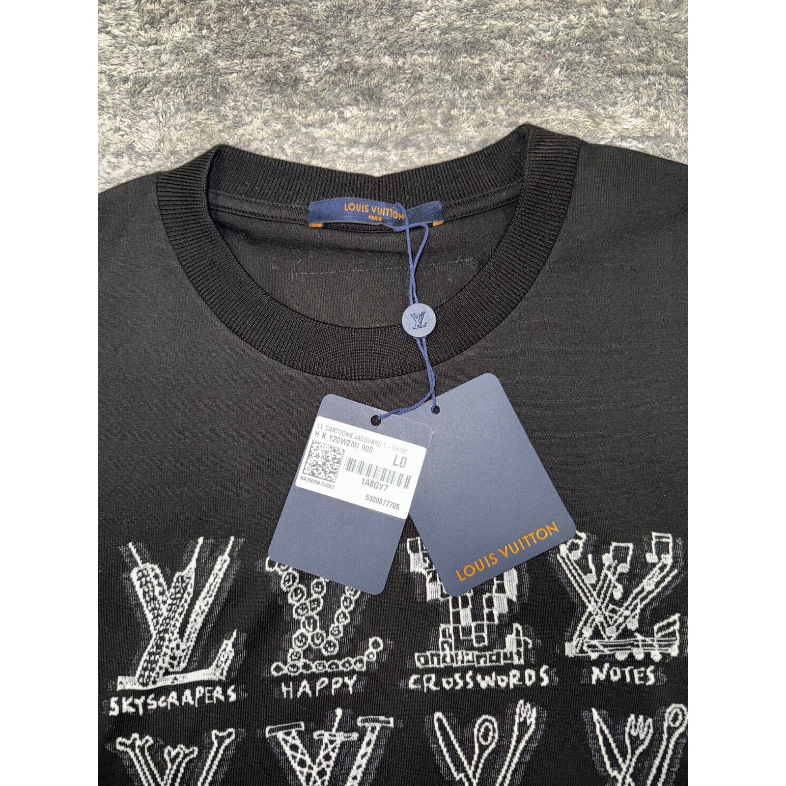 Louis Vuitton Louis Vuitton LV Cartoons Jacquard Black White Logo Short Size US L / EU 52-54 / 3 - 6 Thumbnail