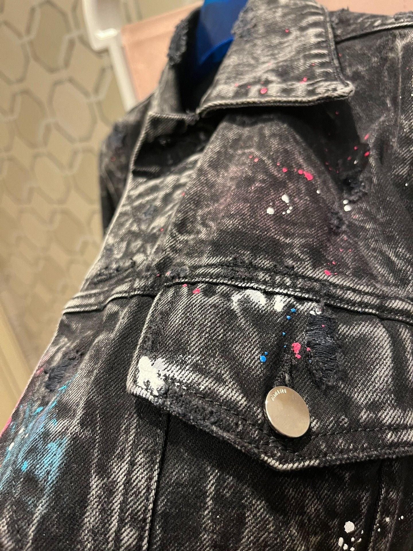 Amiri Amiri Black Spray Paint Distressed Denim Jacket Size US S / EU 44-46 / 1 - 5 Thumbnail