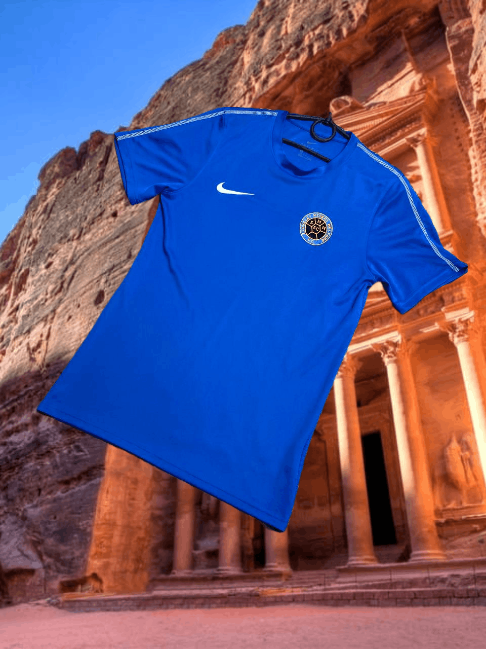 Nike Streetwear T-Shirt Nike Jerseys blue football Y2K Vintage Size US S / EU 44-46 / 1 - 1 Thumbnail