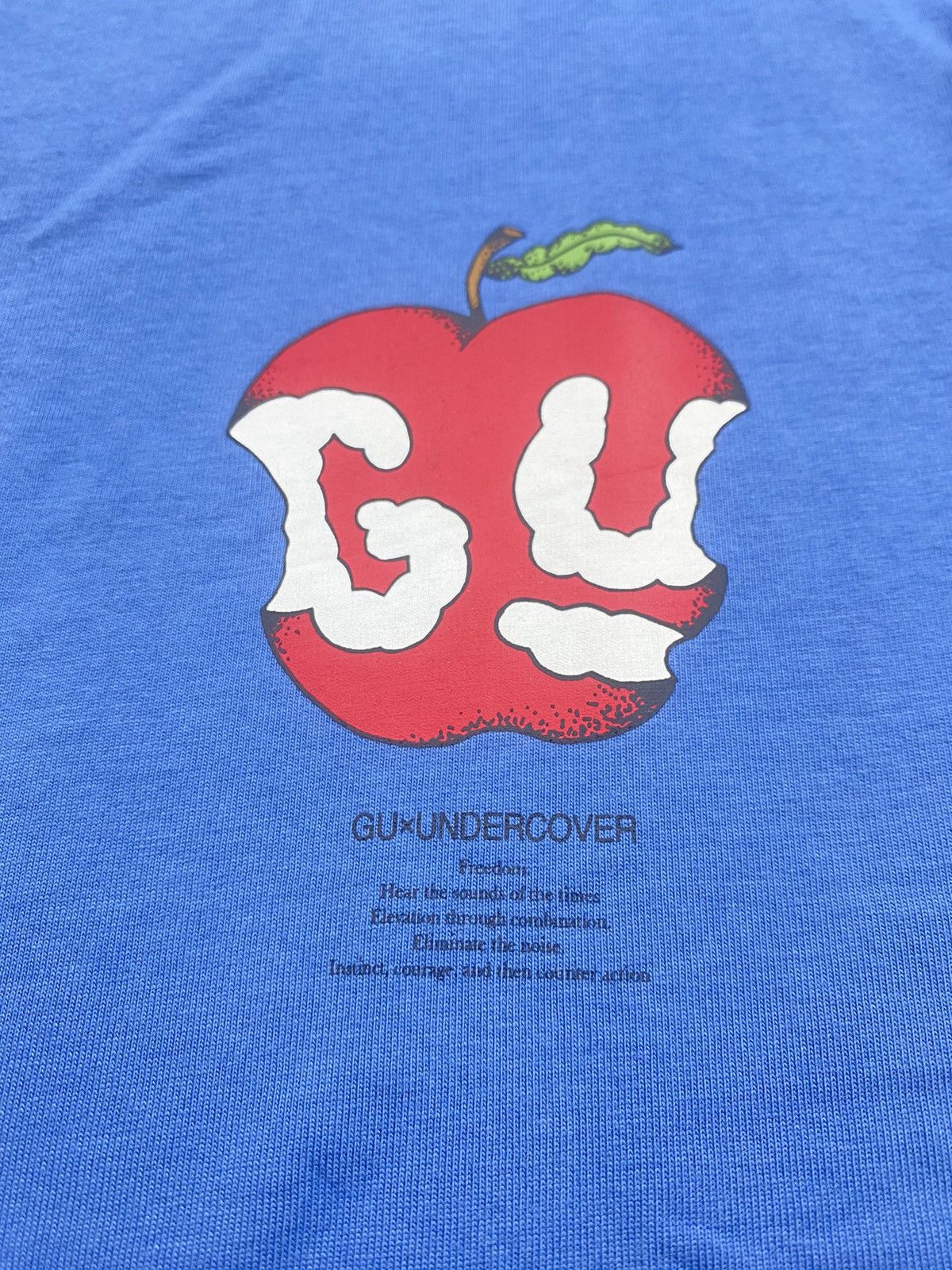 GU × Undercover Undercover X GU Apple Short tee Size US M / EU 48-50 / 2 - 5 Thumbnail