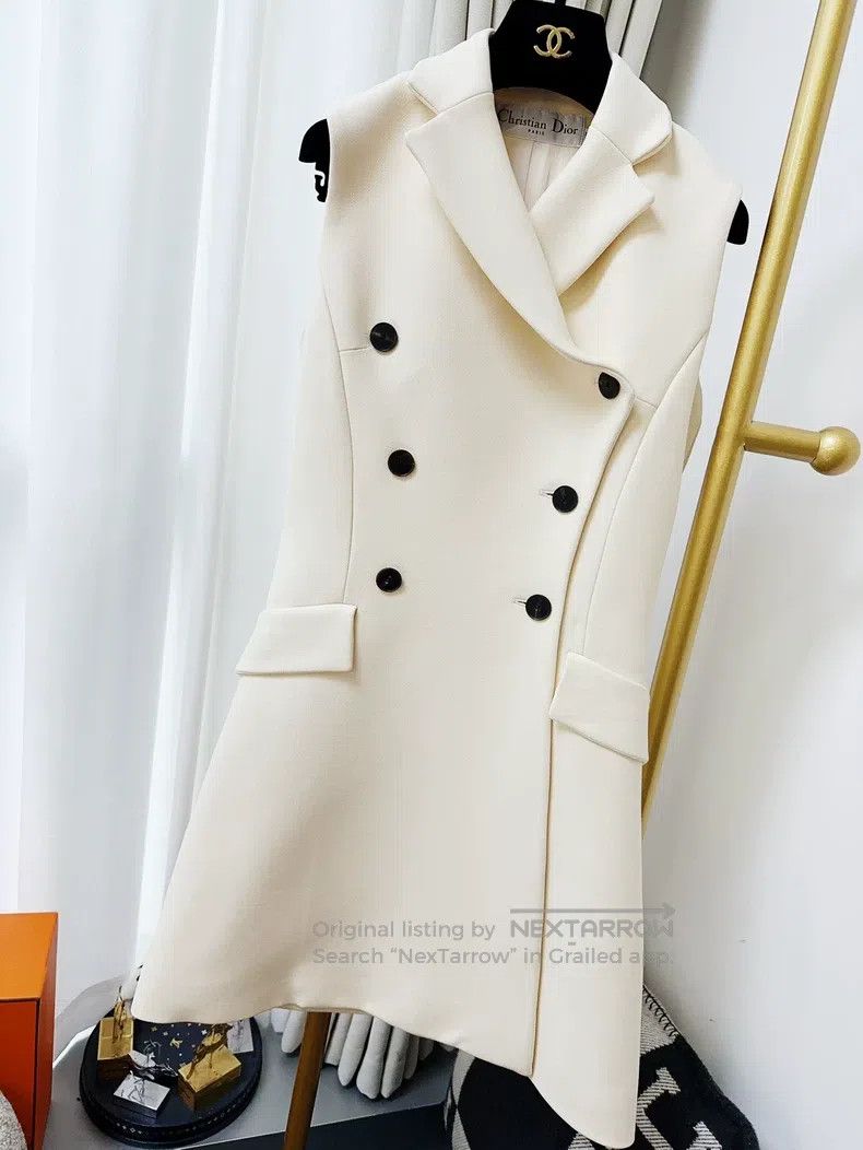 Dior Dior Classic sleeveless double-breasted long vest jacket Size XXS / US 00 / IT 34 - 2 Thumbnail