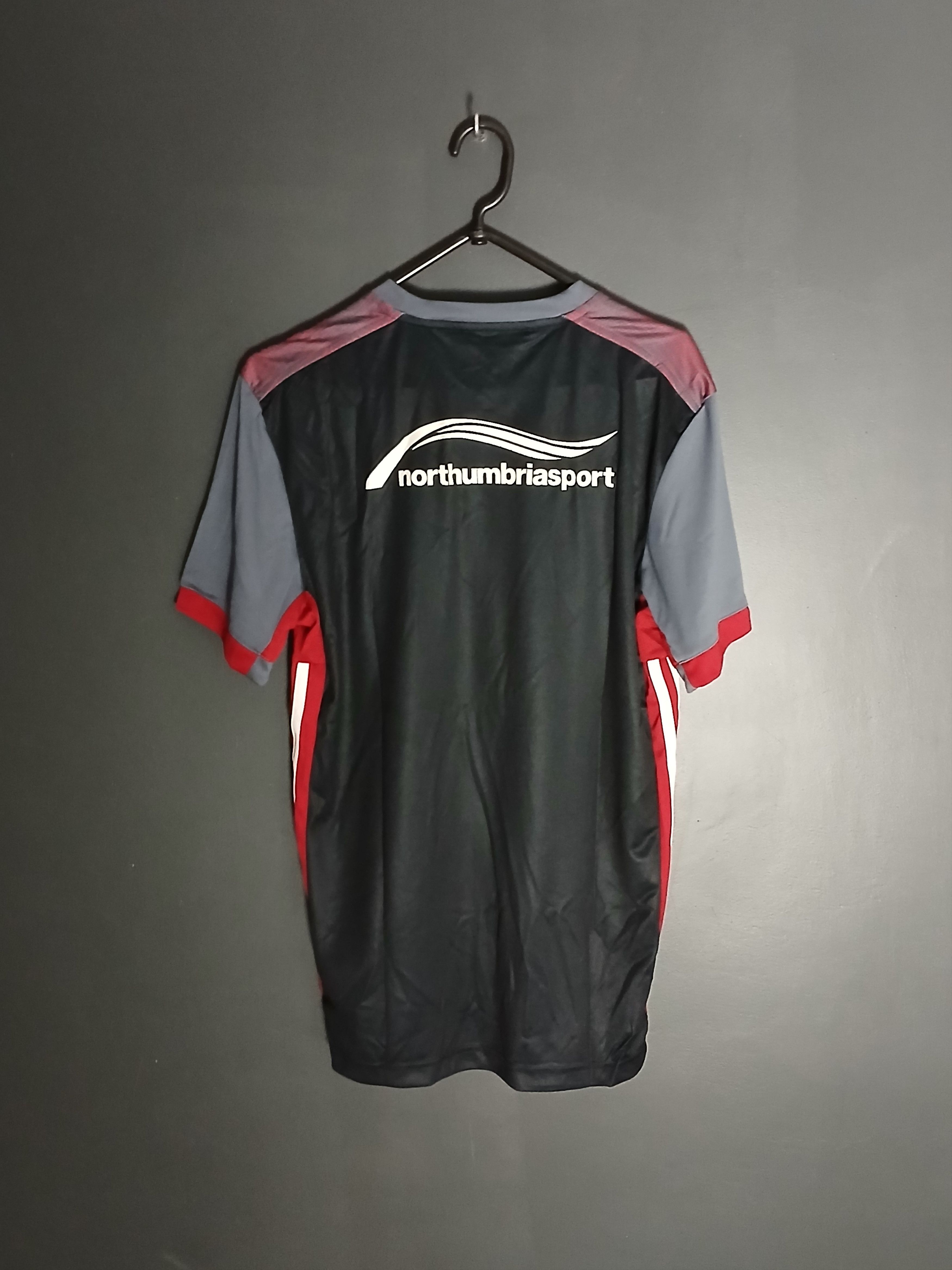 Adidas New Adidas T-Shirt Size US S / EU 44-46 / 1 - 2 Thumbnail