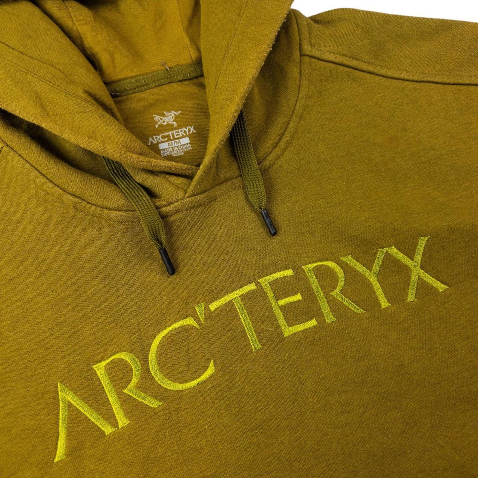Arc'teryx Vintage Arcteryx Embroidered Hoodie Size M Size US M / EU 48-50 / 2 - 4 Thumbnail
