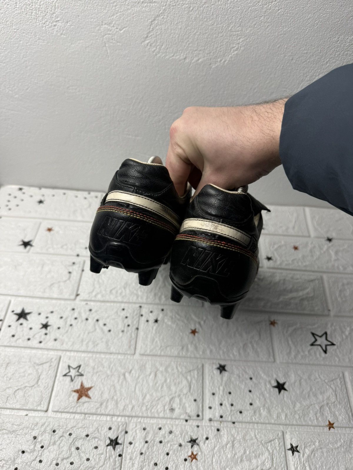 Nike NIKE TIEMPO RONALDINHO FG ELITE US10 UK9 EUR44 CLEATS BOOTS Size US 10 / EU 43 - 8 Thumbnail