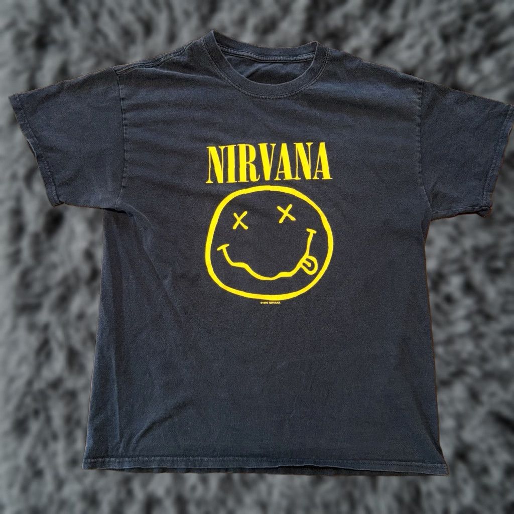 Delta VINTAGE Nirvana Smiley T Shirt Black Large Double-Sided 90s Rock Men M Size US L / EU 52-54 / 3 - 1 Thumbnail