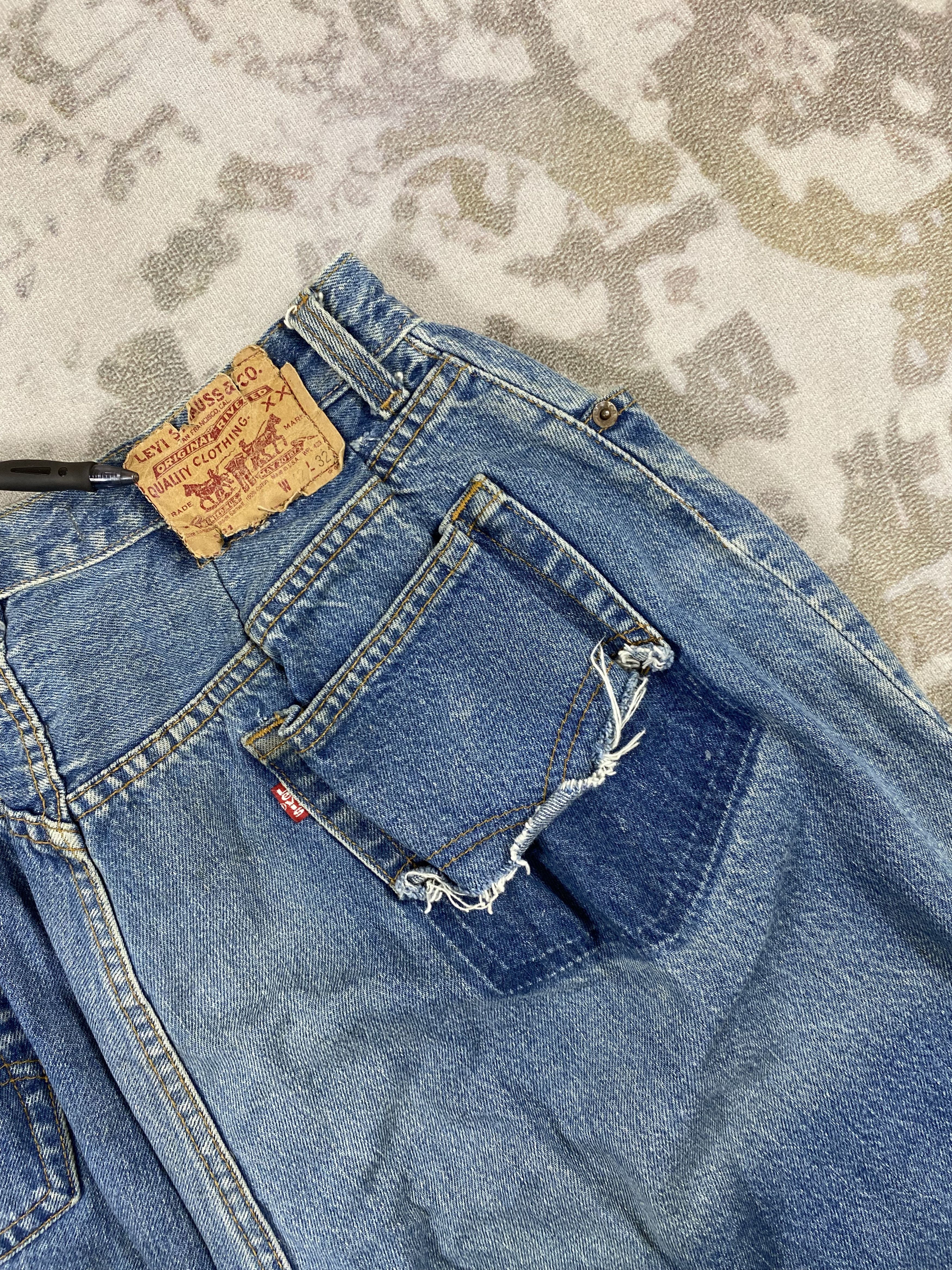 Levi's × Off-White × Virgil Abloh Distressed Blue Vintage Levi's 501 x Off White 29x24-JN3942 Size US 29 - 13 Thumbnail