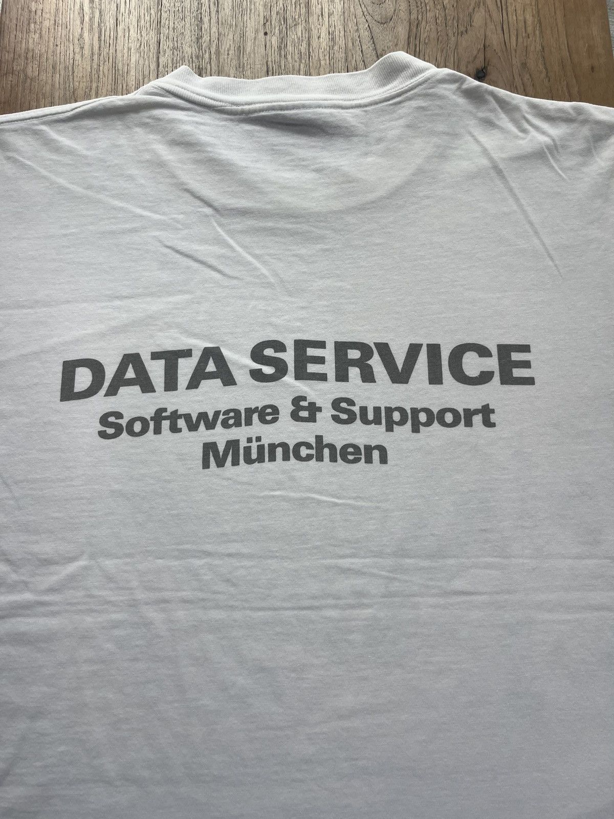 Vintage Vtg Starke Prasentationen Vom Fleck Weg Sofware 90’s Tshirt Size US L / EU 52-54 / 3 - 8 Thumbnail