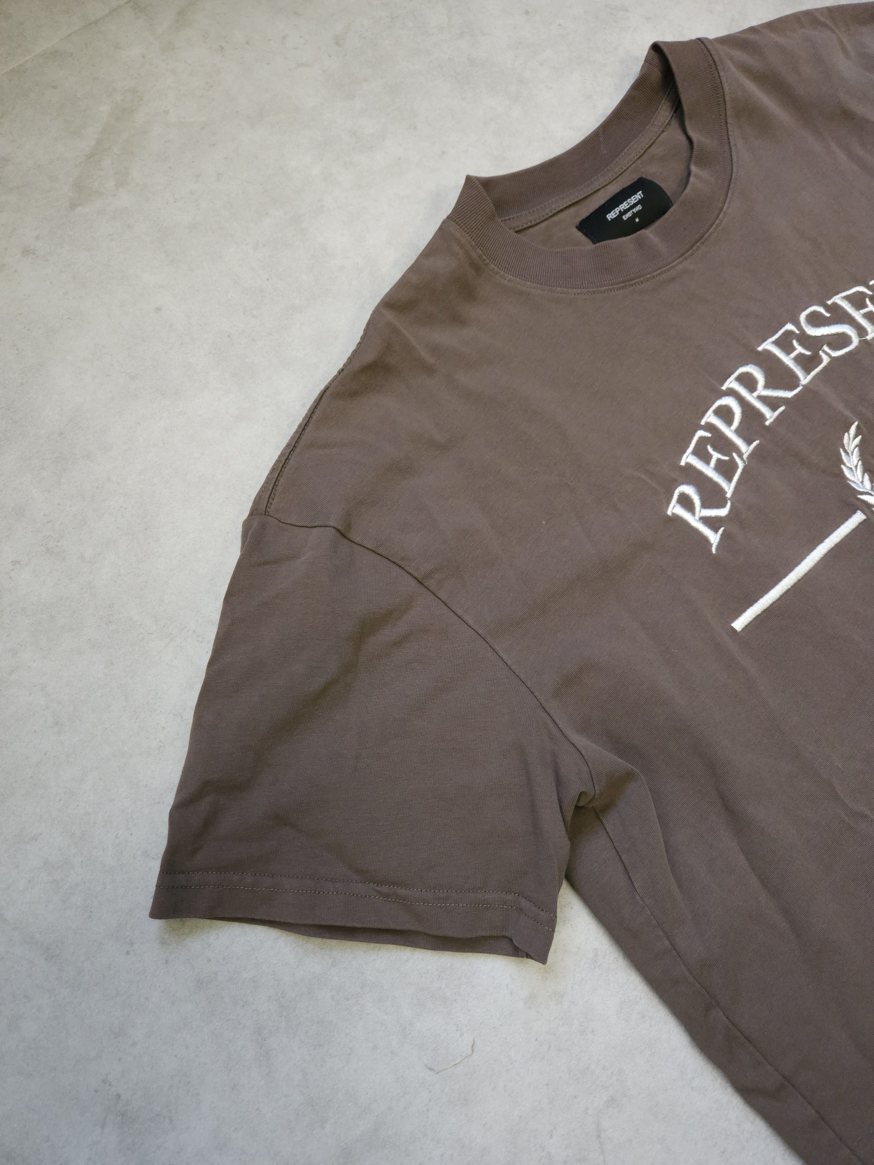 Represent Clo. Represent racing team embroidered logo tee Size US M / EU 48-50 / 2 - 4 Thumbnail