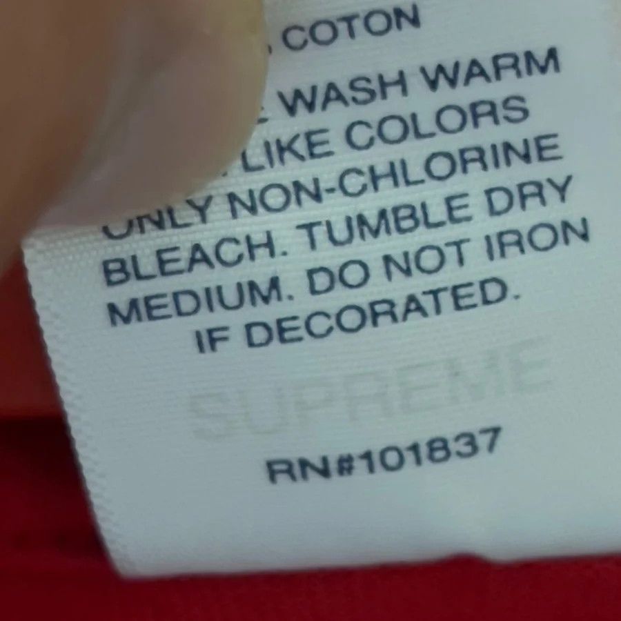 Supreme × Vintage 💥Supreme Love By The Children T Shirt Size US M / EU 48-50 / 2 - 5 Thumbnail