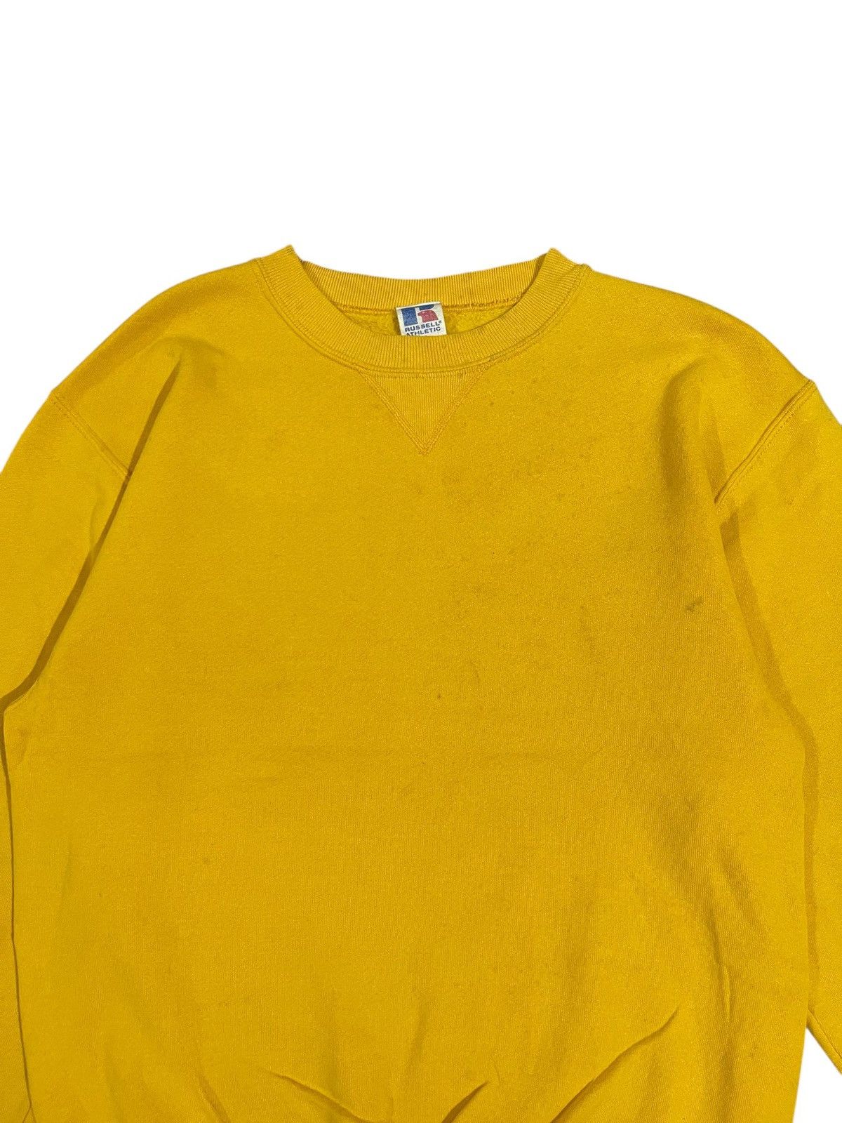 Russell Athletic Vintage Russell Athletic Yellow Trashed Sweatshirt Size US M / EU 48-50 / 2 - 4 Thumbnail