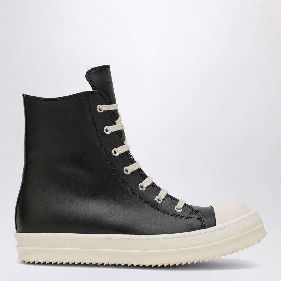 o1d2blof0724 High-Top Leather Trainers in Black & White