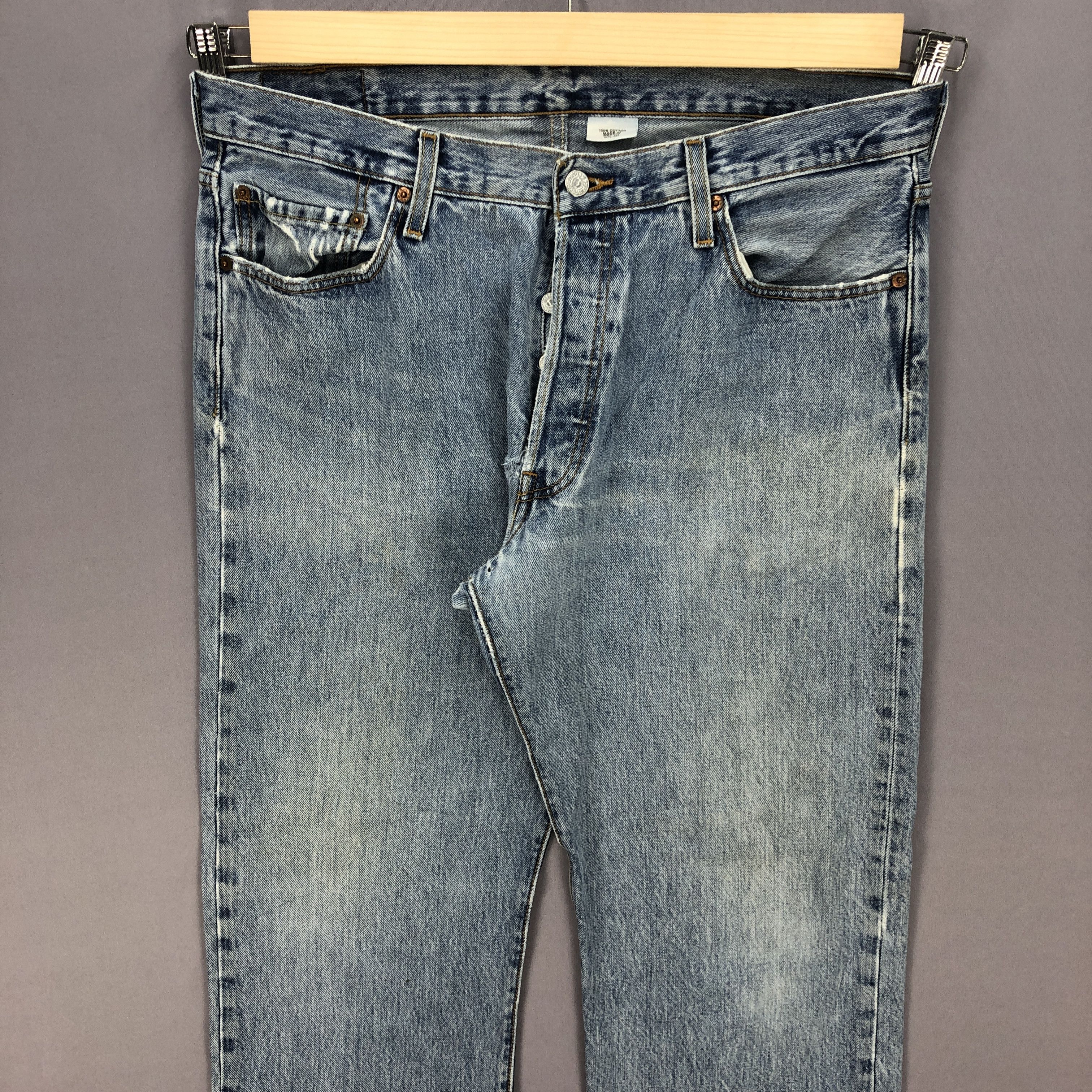 Levi's Y2K Levis 501 Distressed Jeans Levi's Faded Light Wash Denim Size US 36 / EU 52 - 3 Thumbnail