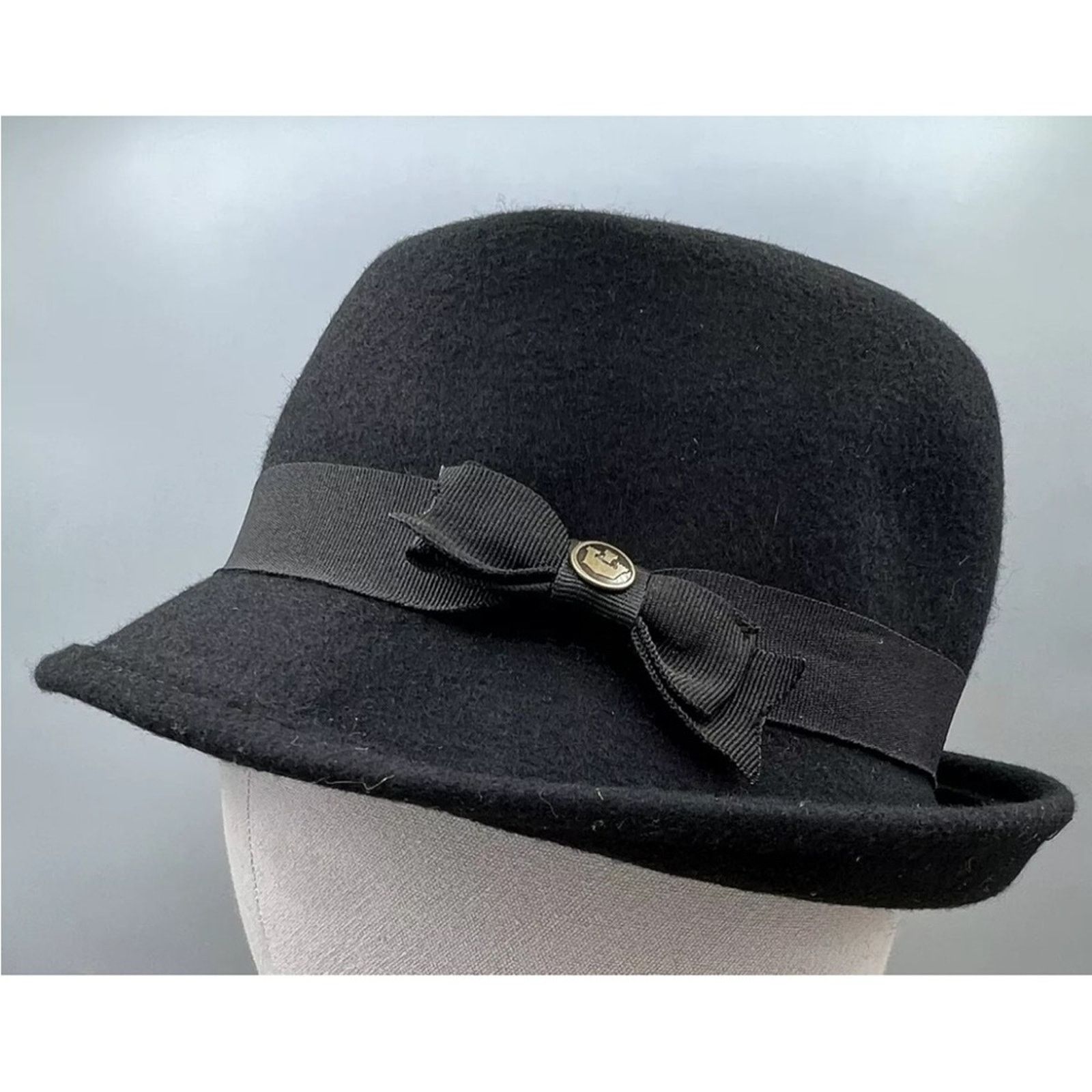 Goorin Bros. GOORIN BROS. Women’s Medium Cloche Wool Hat Black Ribbon Bow Size ONE SIZE - 1 Thumbnail