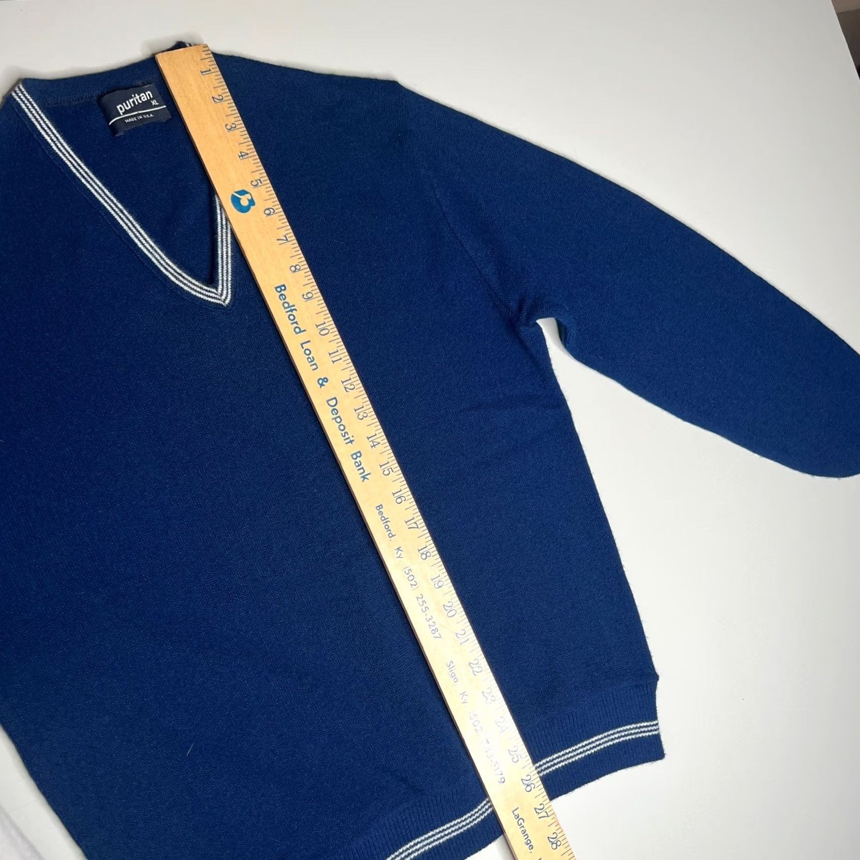 Vintage VINTAGE Puritan Blue Trim V-Neck Sweater Mens XL 70s Made in USA Preppy Knit Size US XL / EU 56 / 4 - 2 Thumbnail