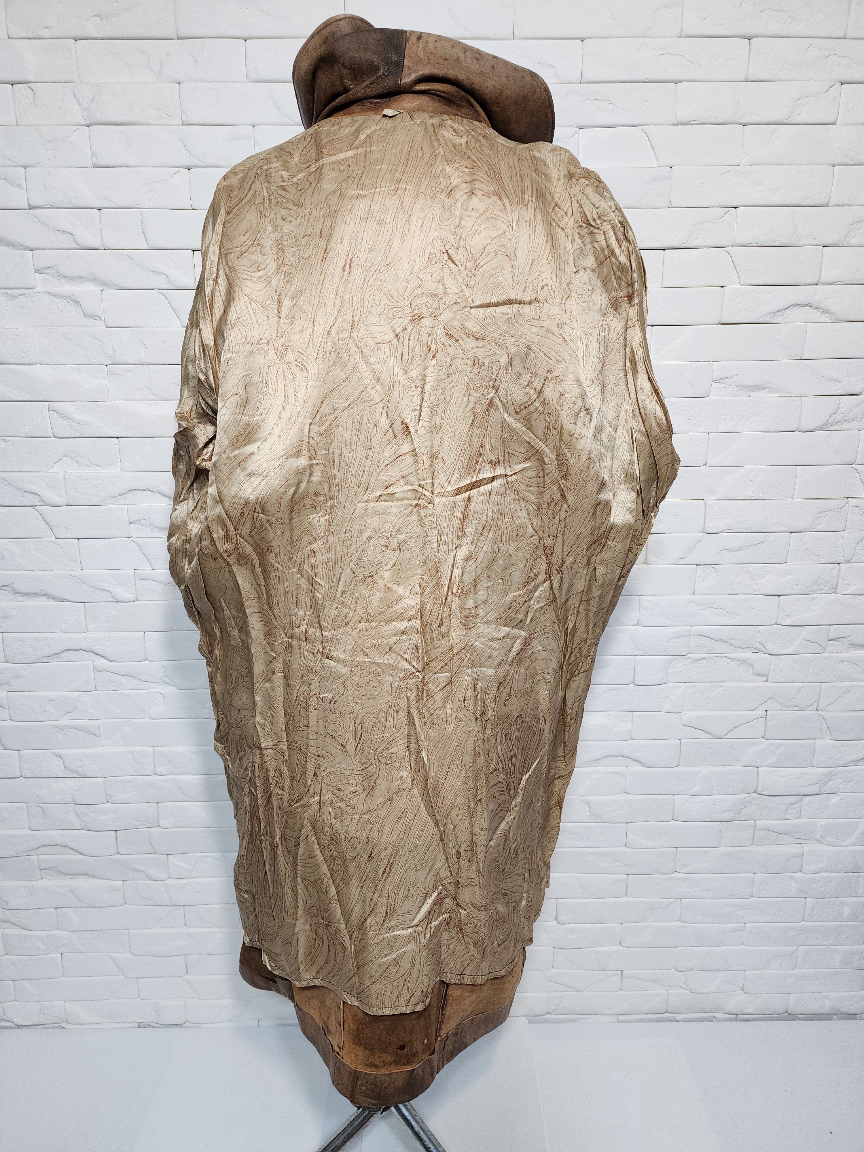 Designer Women brown leather raincoat. Size XXL / US 16-18 / IT 52-54 - 8 Thumbnail