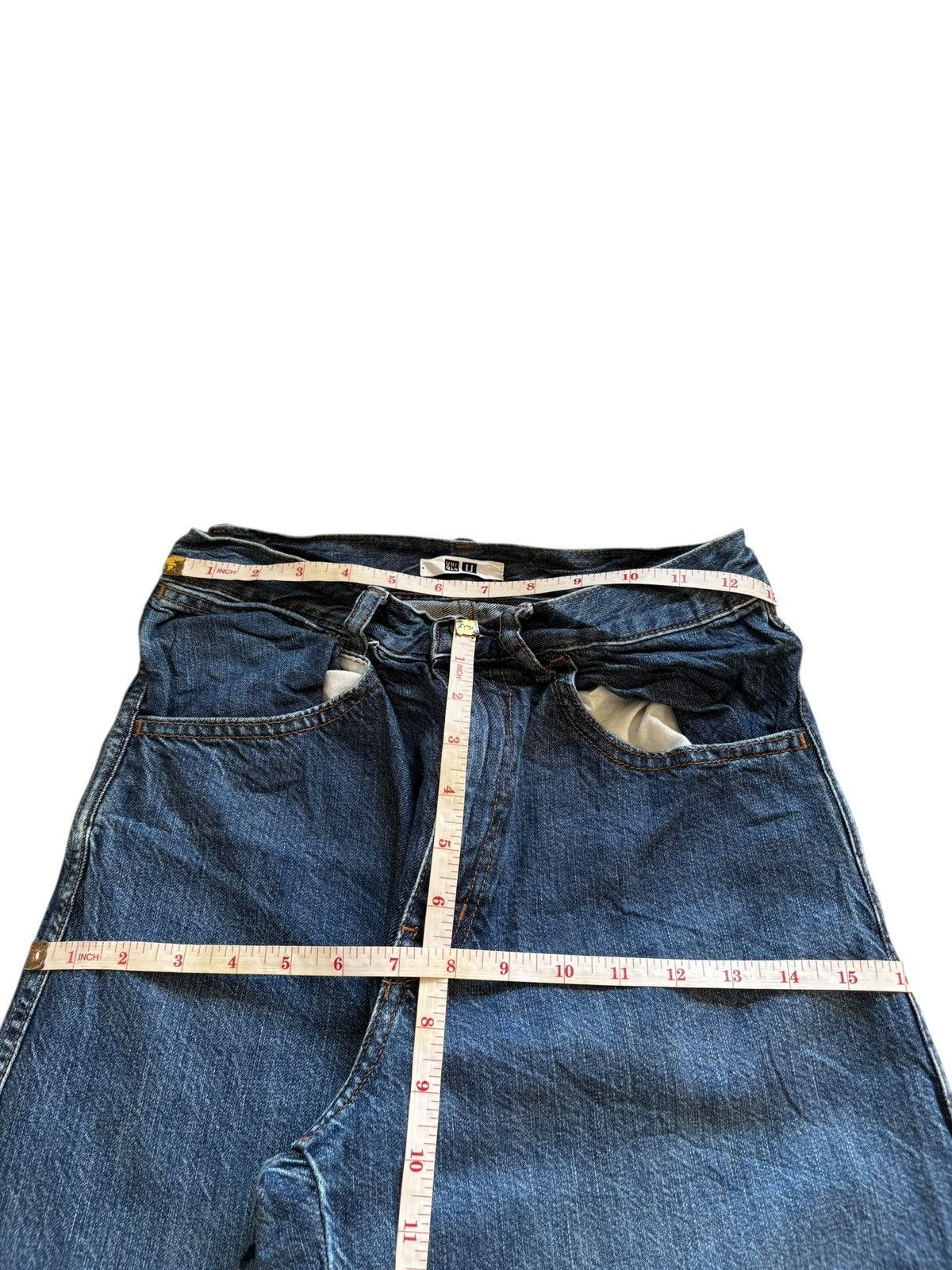 Uniqlo Vintage Uniqlo Blue Wash Baggy Jeans Size US 26 / EU 42 - 14 Thumbnail