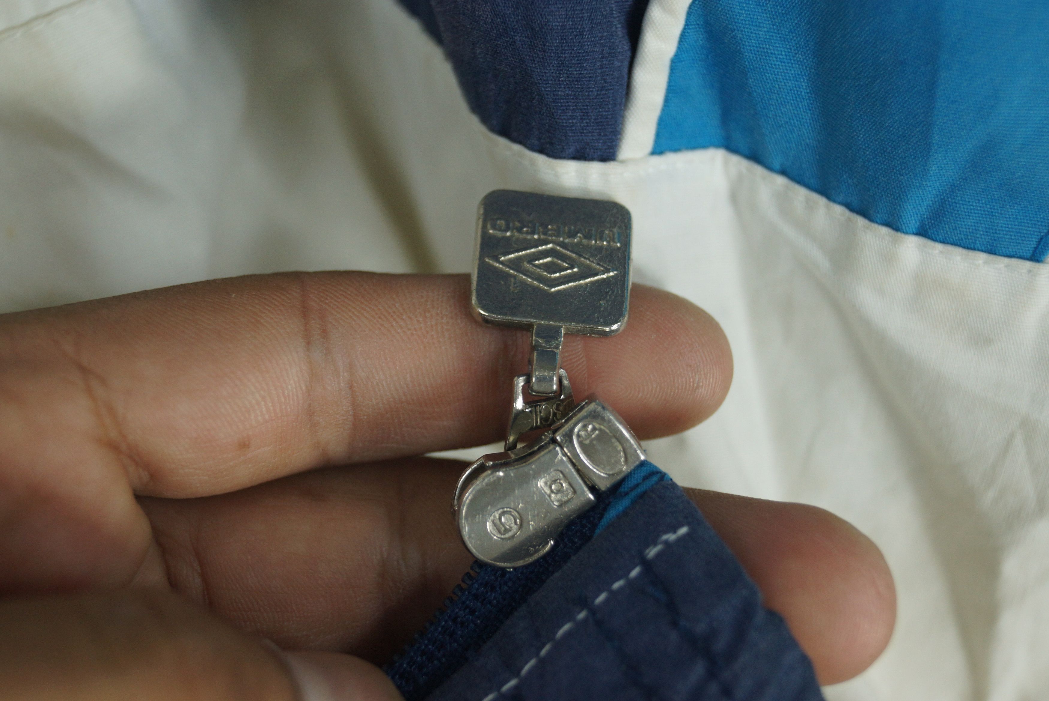 Umbro × Vintage Umbro Light Jacket England Football Club Nice Design Size US M / EU 48-50 / 2 - 7 Thumbnail