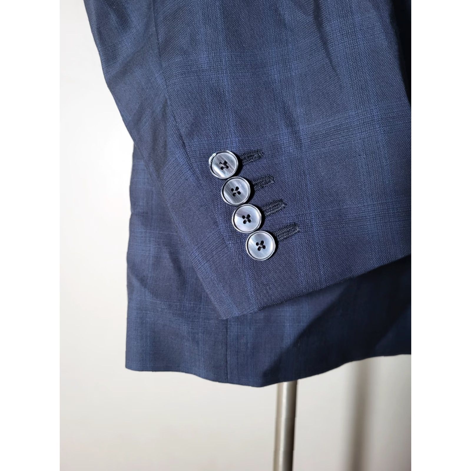 Vintage Sofias 42S Wool Plaid Sport Coat Jacket - Blue, Notch Lapel, Two Button, Full Canvas, Double-Vented, Fully Lined, Four-Season, Regular Fit, Mens, 42 Size US XS / EU 42 / 0 - 3 Thumbnail