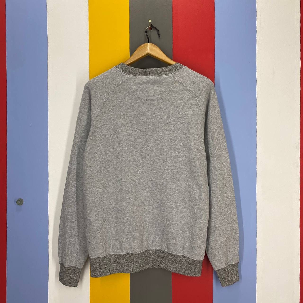 JW Anderson × Uniqlo UNIQLO x J.W. ANDERSON Crew Neck Sweatshirt #2197/21 Size US M / EU 48-50 / 2 - 7 Thumbnail