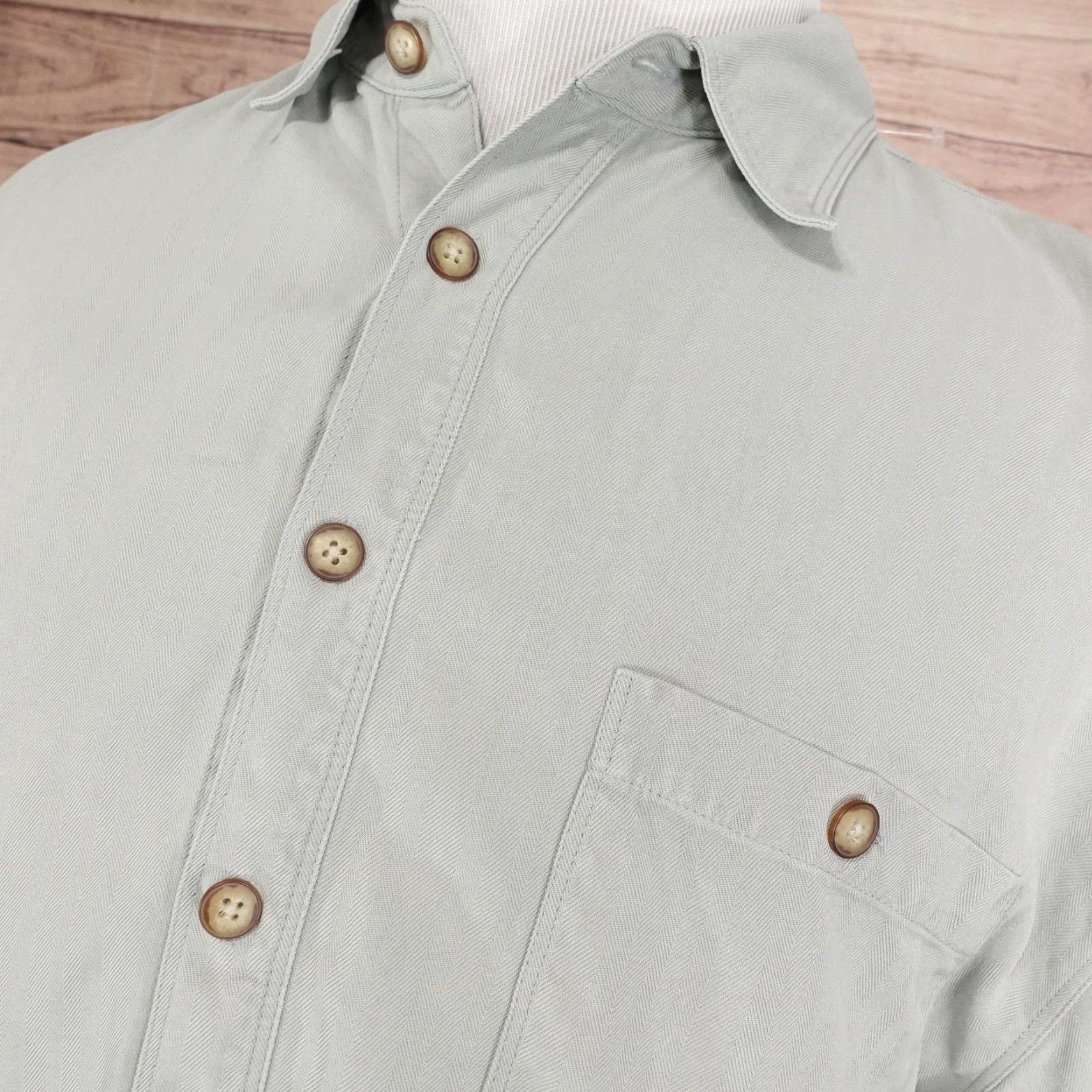 Tommy Bahama Tommy Bahama Shirt Mens XL Green Silk Long Sleeve Button-Up Relax Mens Size US XL / EU 56 / 4 - 2 Thumbnail