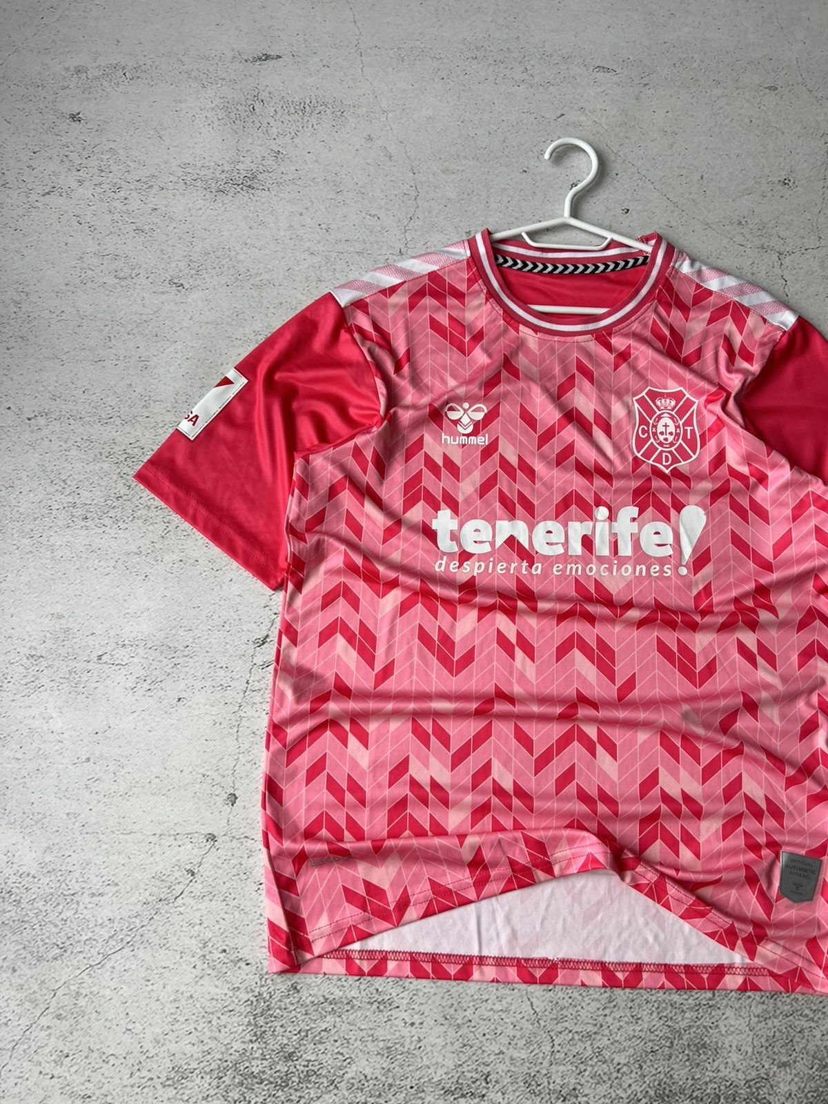 Hummel Hummel Tenerife Away Shirt Jersey Pink Size M Size US M / EU 48-50 / 2 - 3 Thumbnail