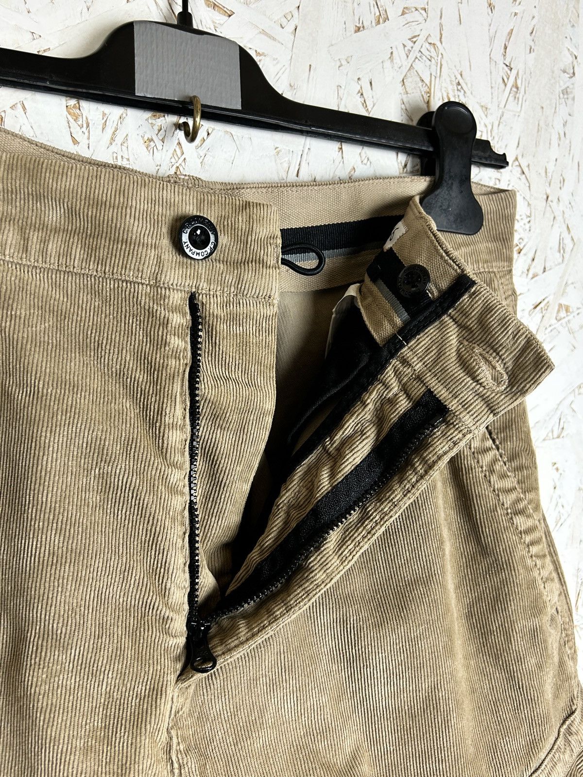 C.P. Company C.P. Company Tan Tapered Corduroy Cargo Pants Beige 46 Size US 30 / EU 46 - 5 Thumbnail