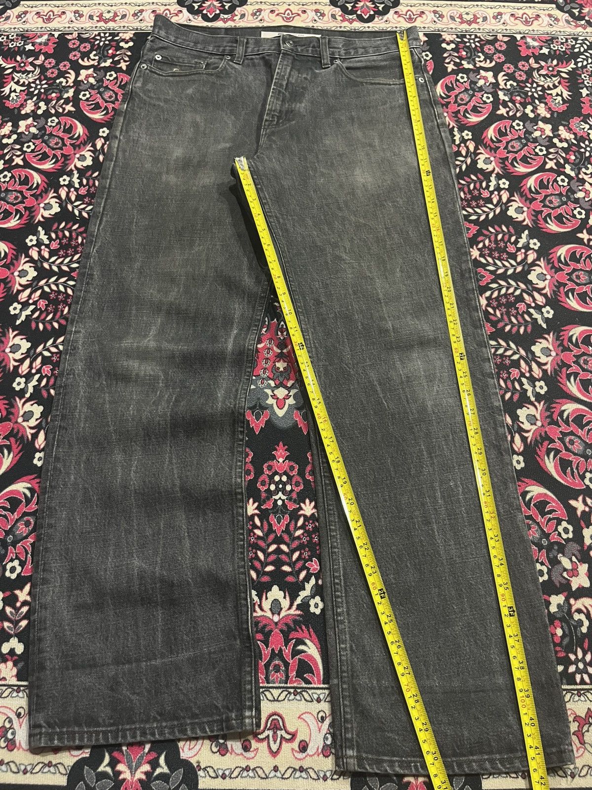 Balenciaga × Gap × Kanye West ⚡️Grunge⚡️Vintage Gap Rough Flame Black Washed Loose Fit Jeans Size US 33 - 11 Thumbnail