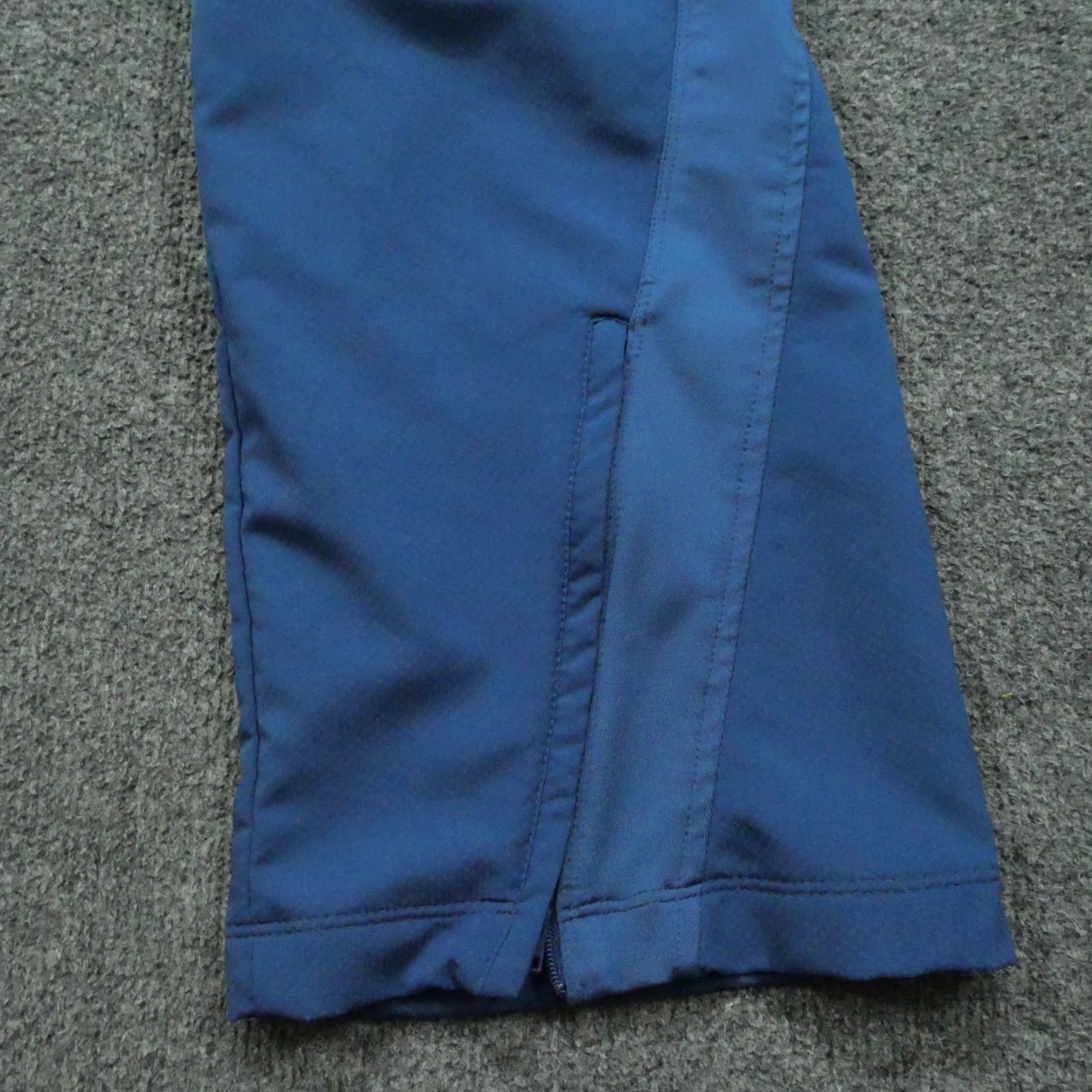 Nike Nike Pants Womens Small Blue Ankle Zip Track Sphere Dri Outdoors Size 28" / US 6 / IT 42 - 4 Thumbnail