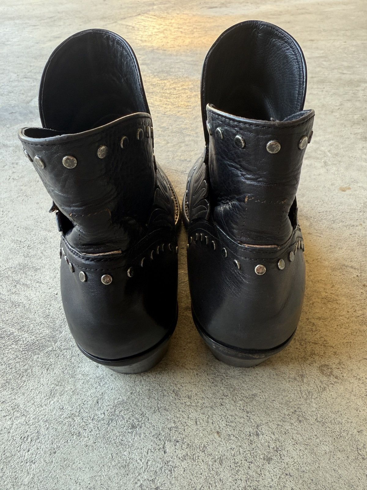 Saint Laurent Paris Saint Laurent Paris Dakota Studded Boots Hedi Slimane Size US 9 / EU 42 - 3 Thumbnail