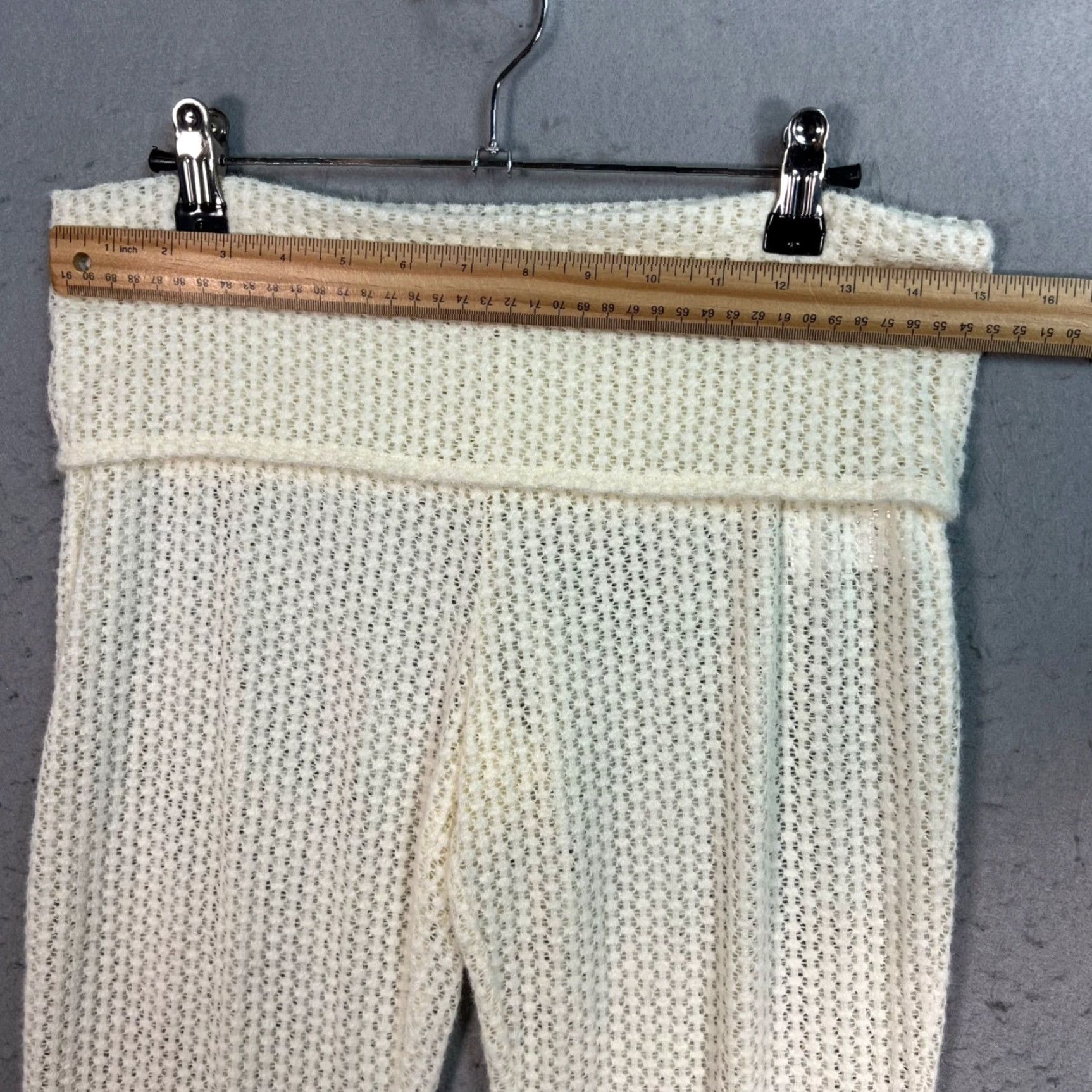 Lioness VINTAGE Lioness Pants Women's Medium Cream Knit Flared Ankle Nylon Blend 30in Waist Size 32" / US 10 / IT 46 - 5 Thumbnail