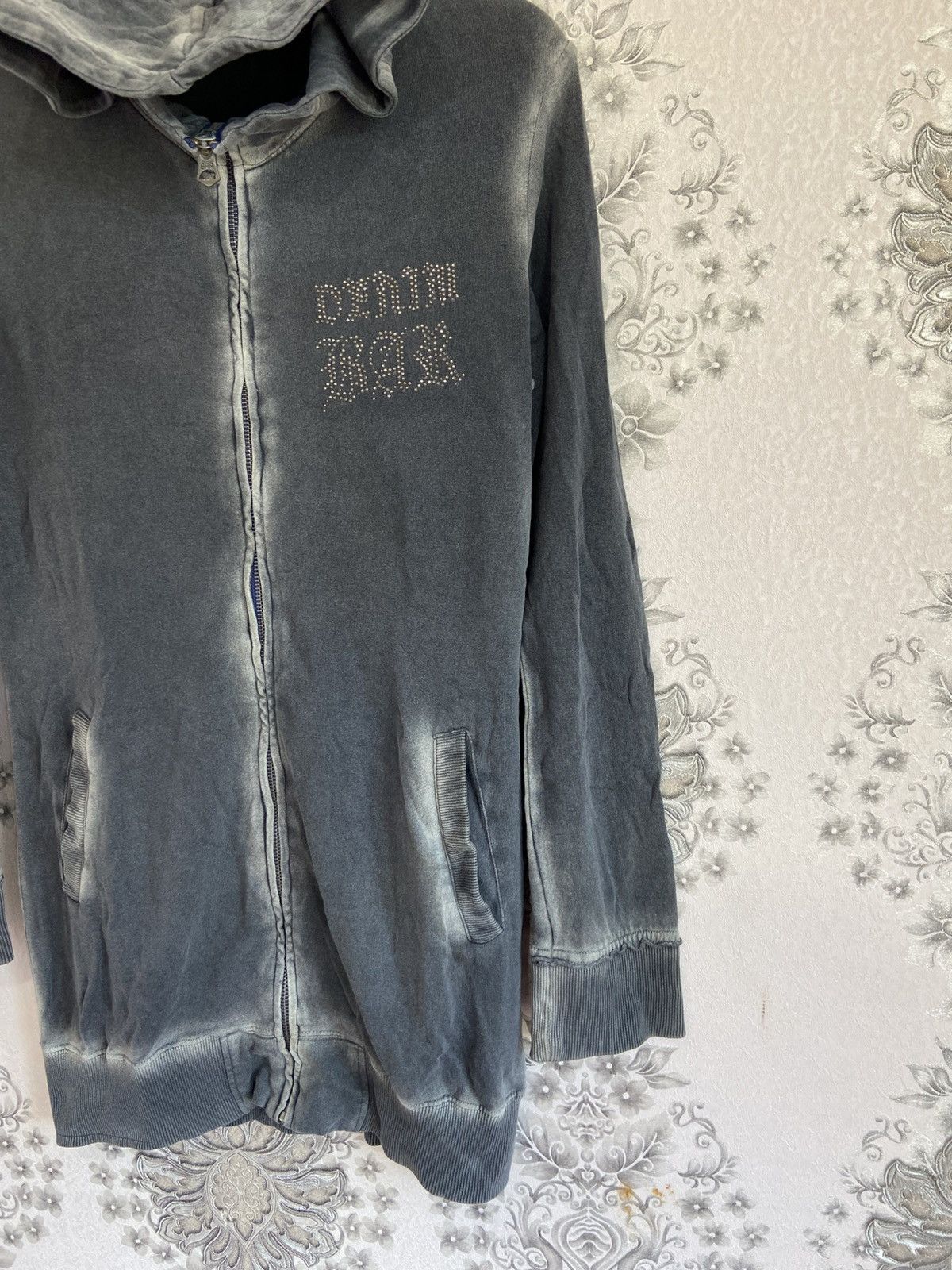 Le Grande Bleu (L.G.B.) Denim Bar By Bebe Hoodie Faded Style🥶 Size US L / EU 52-54 / 3 - 3 Thumbnail