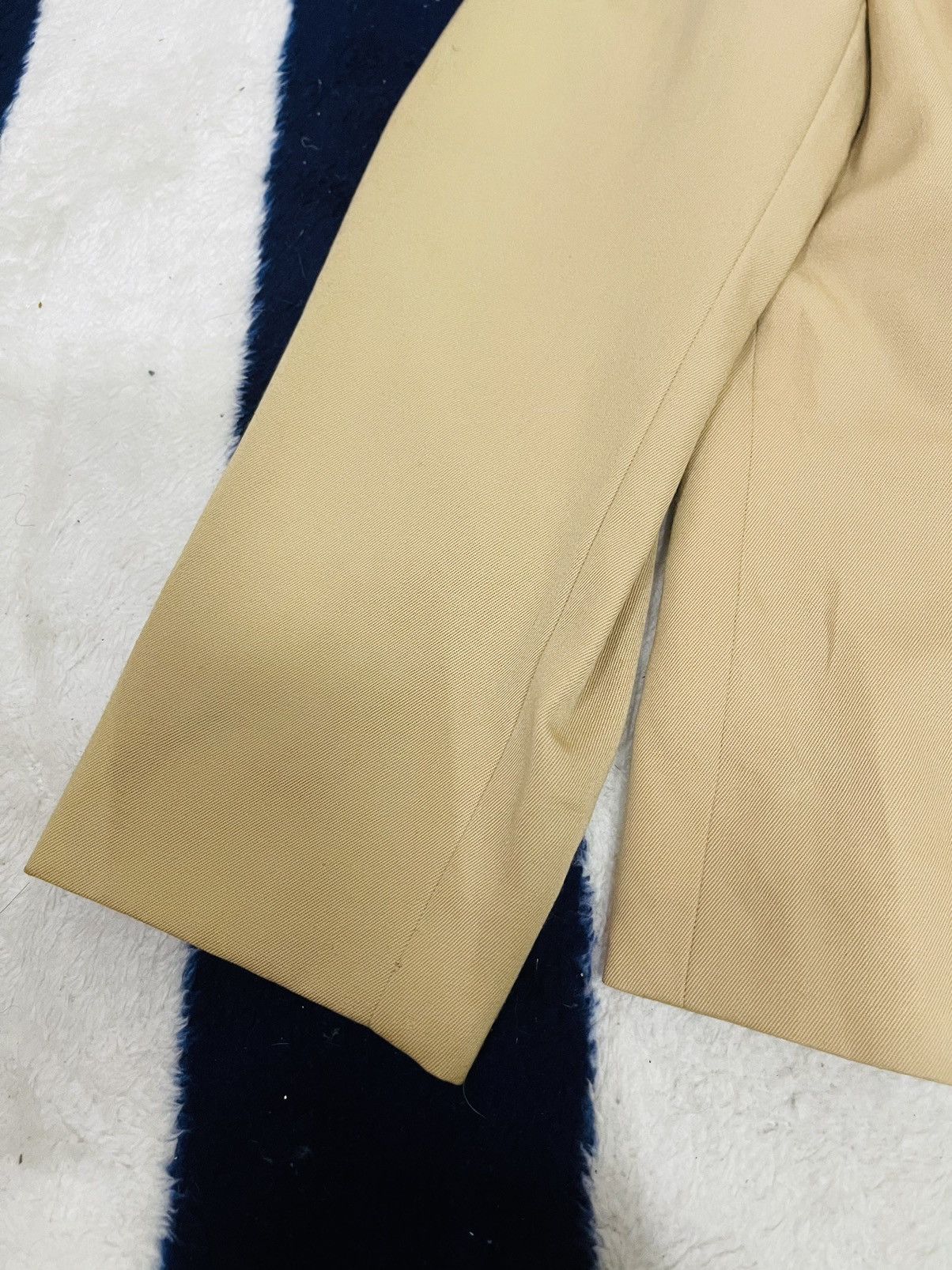 Pierre Balmain Pierre Balmain Paris Button Up Jacket (10) Size M / US 6-8 / IT 42-44 - 8 Thumbnail