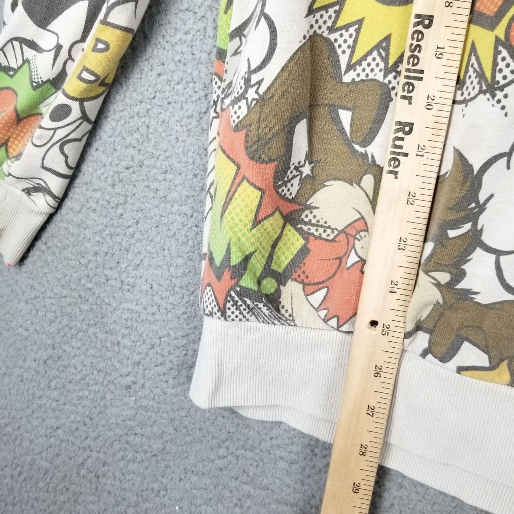 Vintage Vintage Looney Tunes Sweatshirt All Over Print Marvin Bugs Bunny Sylvester 23X28 L White Hip Hop 1990s Mens Size US L / EU 52-54 / 3 - 4 Thumbnail