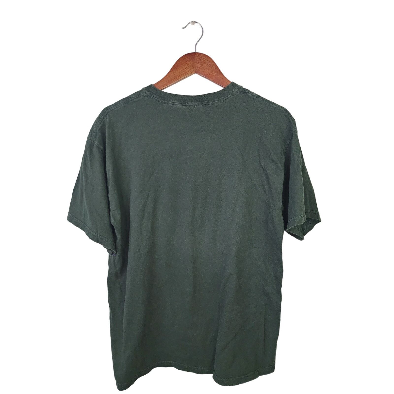Gildan Vintage Wrigley Field Shirt Friendly Confines Chicago Tee L Size US L / EU 52-54 / 3 - 4 Thumbnail