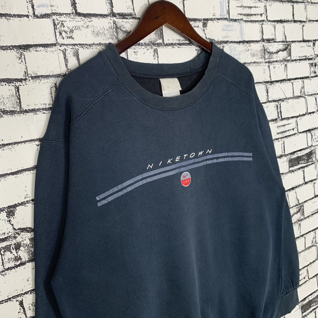 Nike × Vintage Sportwear Vintage Nike Town U.S.A Sweatshirt Crewneck Size US XL / EU 56 / 4 - 4 Thumbnail