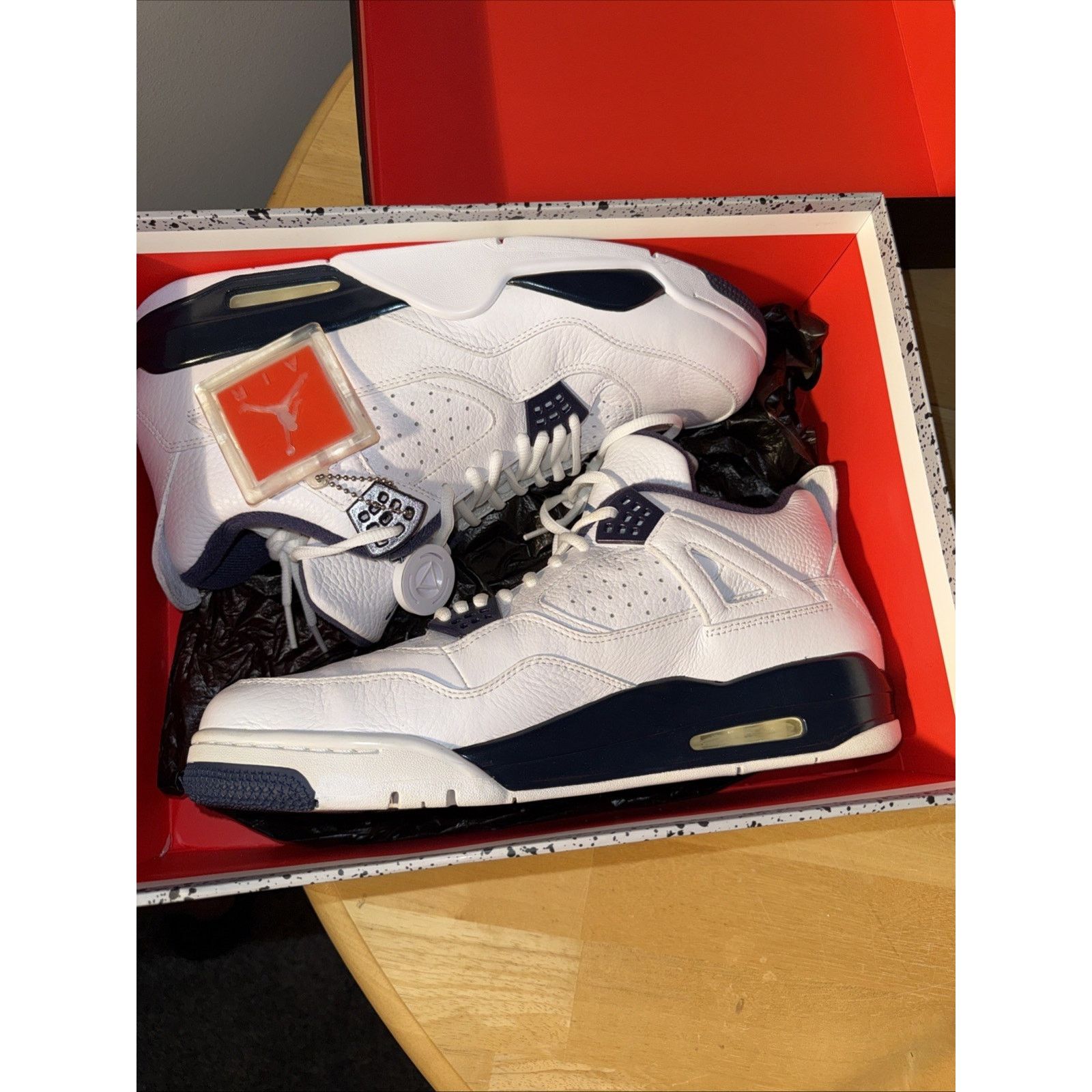 Nike Size 13 - Air Jordan 4 Retro LS Columbia 🔥🔥🔥🔥🔥🔥🔥🔥 Size US 13 / EU 46 - 9 Thumbnail
