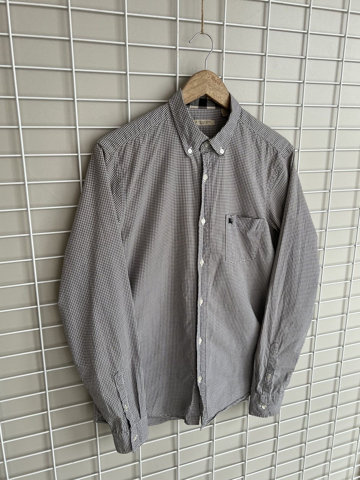 Burberry Burberry Brit Checked Button Down Shirt Mens Size M Logo Size US M / EU 48-50 / 2 - 5 Thumbnail